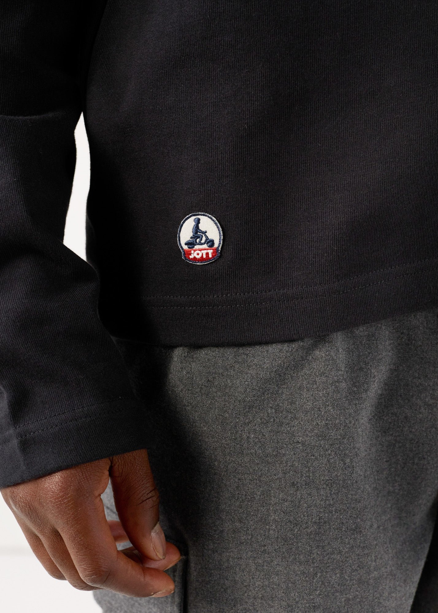 Emilio round neck T-shirt JOTT Black