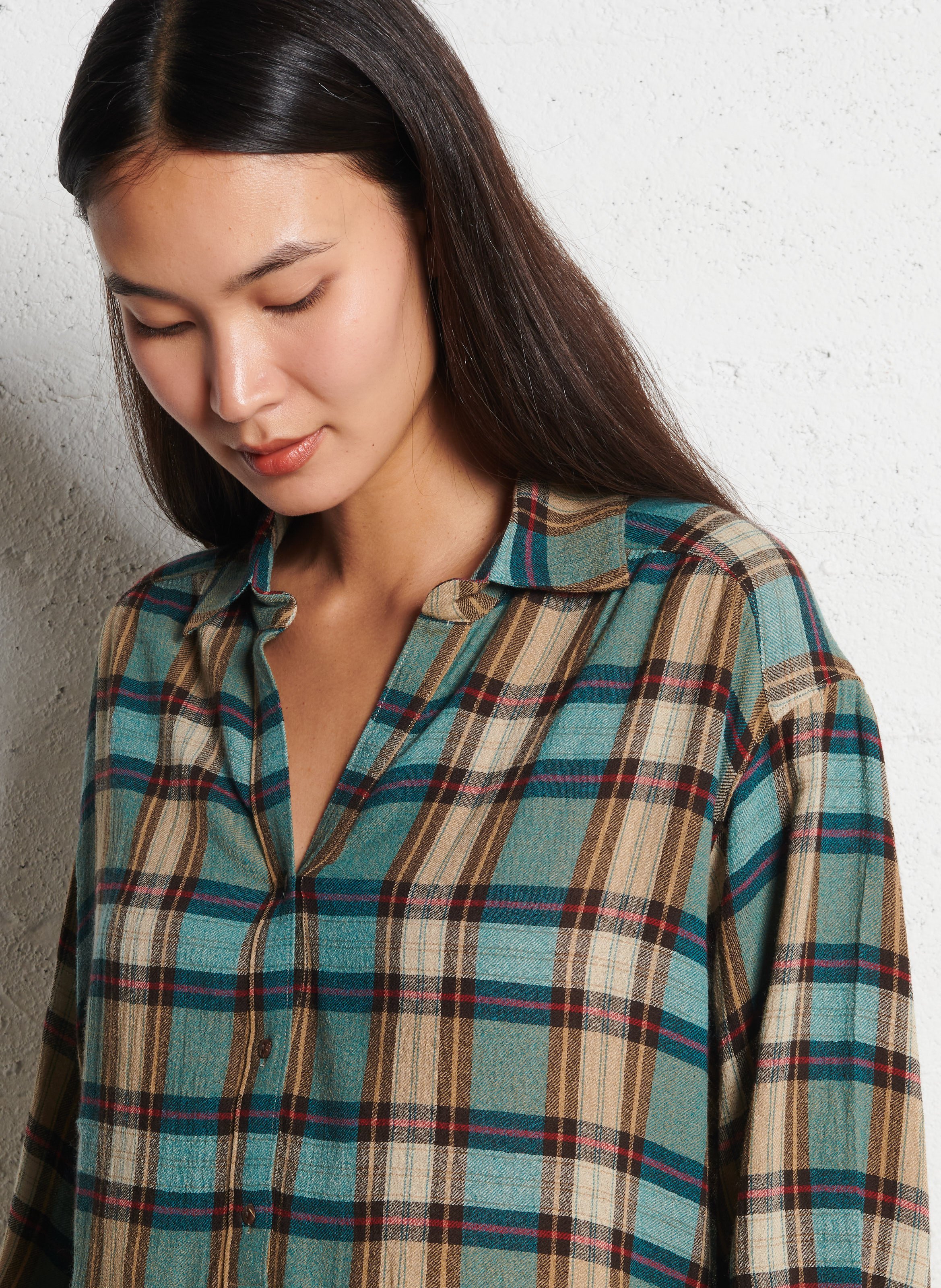 Loose blouse with classic checkered collar DIEGA Beige