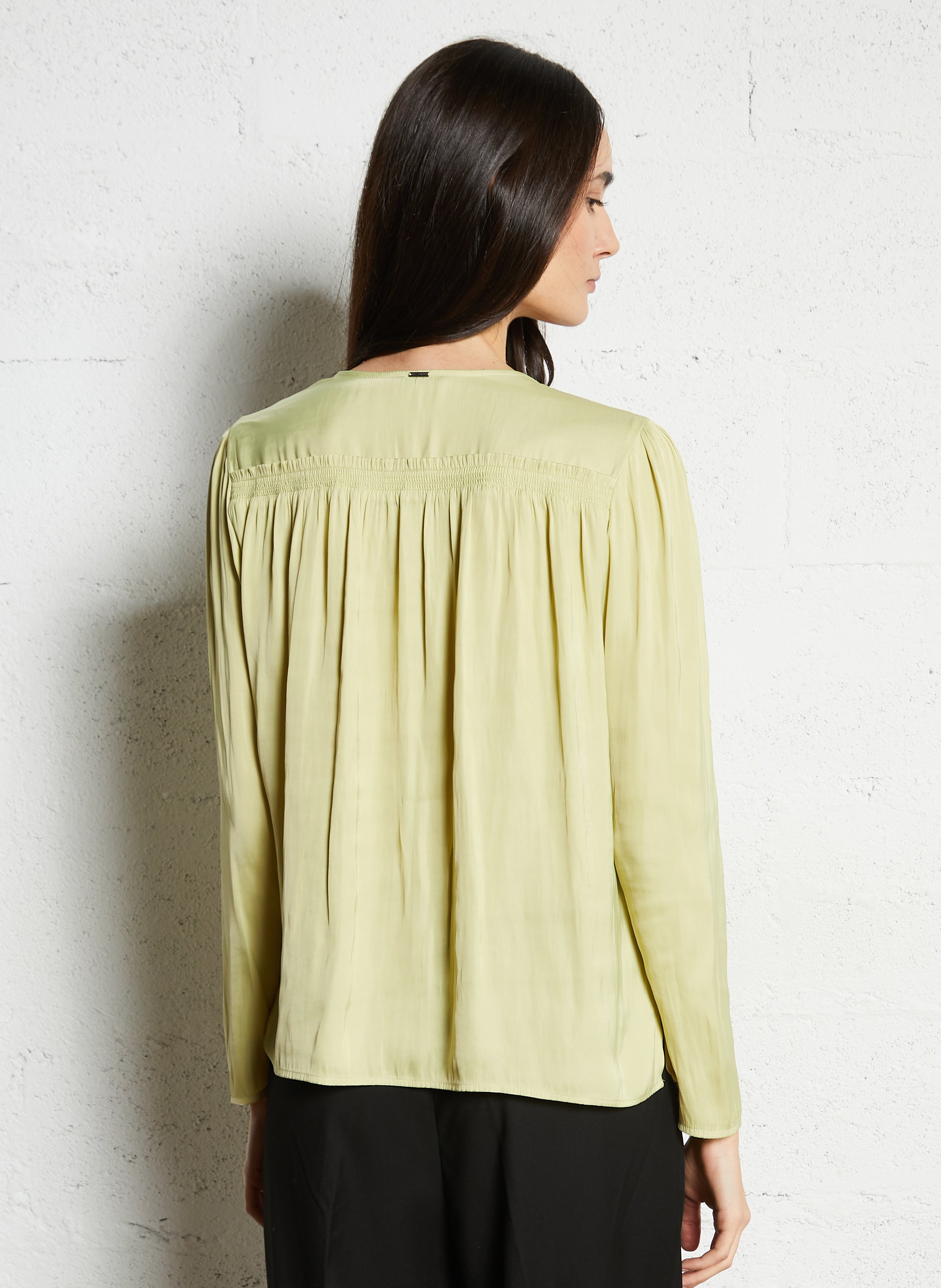 Fluid V-neck blouse IKKS Green