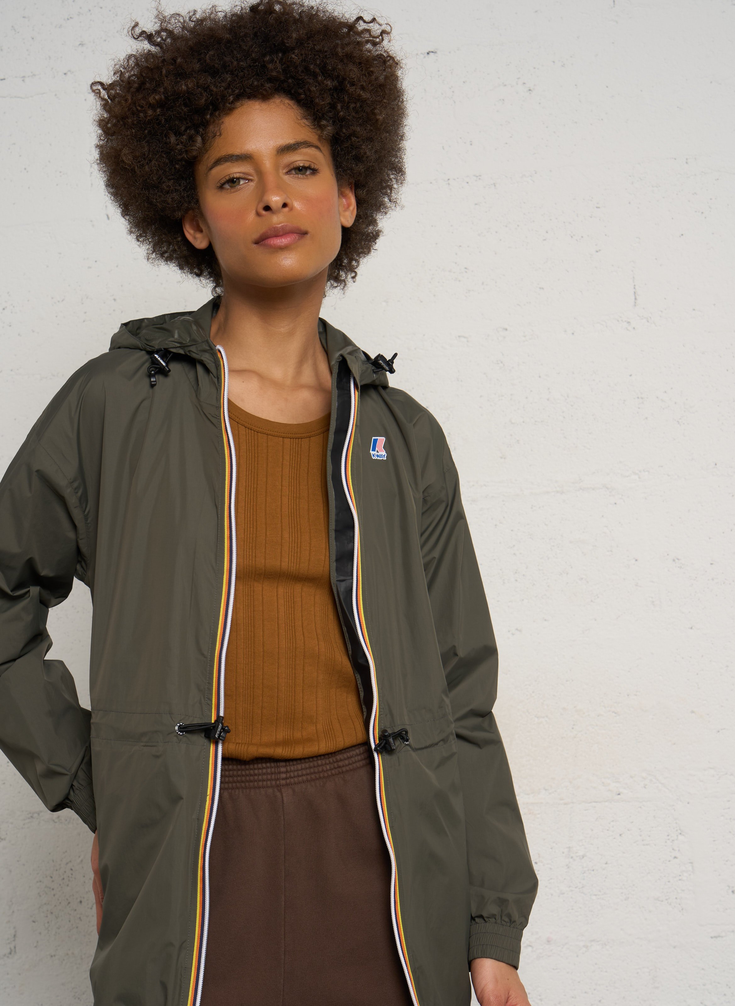 Windbreaker Jacke mit Kapuze in mittlerer Länge K-WAY Grun