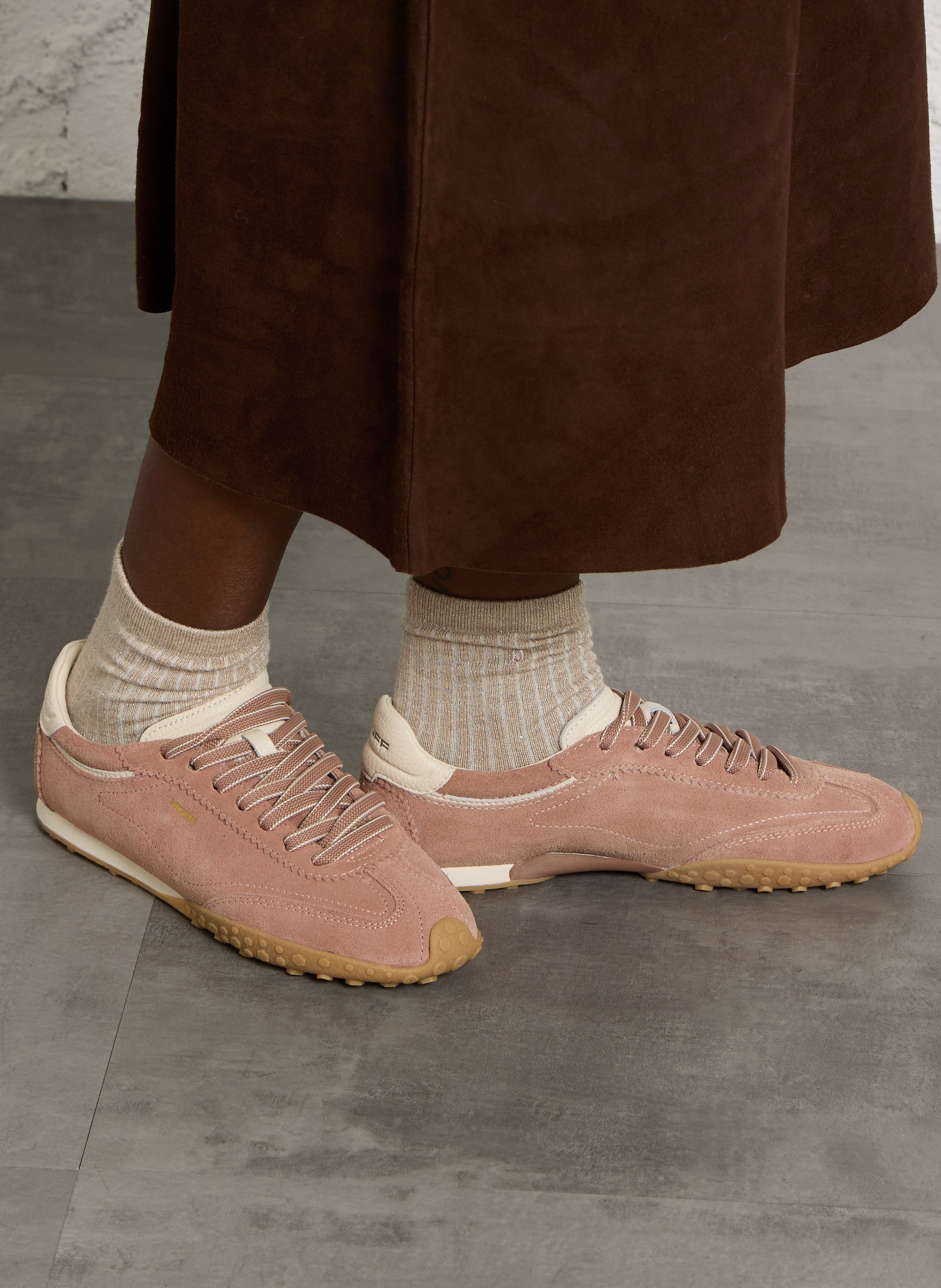 Lage baskets van daim HOFF Bruin