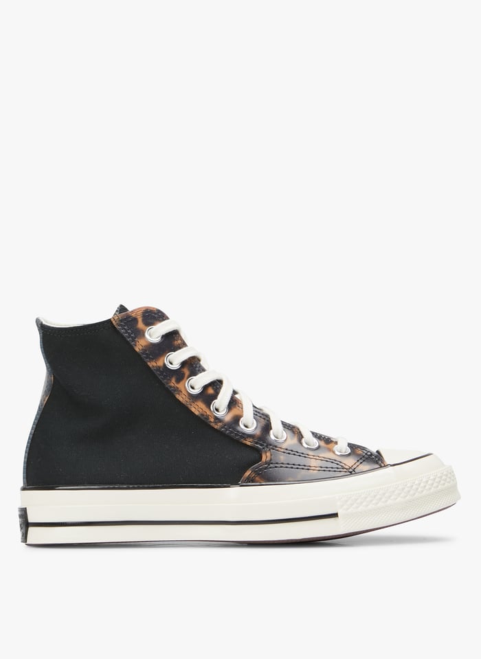 Baskets montantes bout rond Noir
