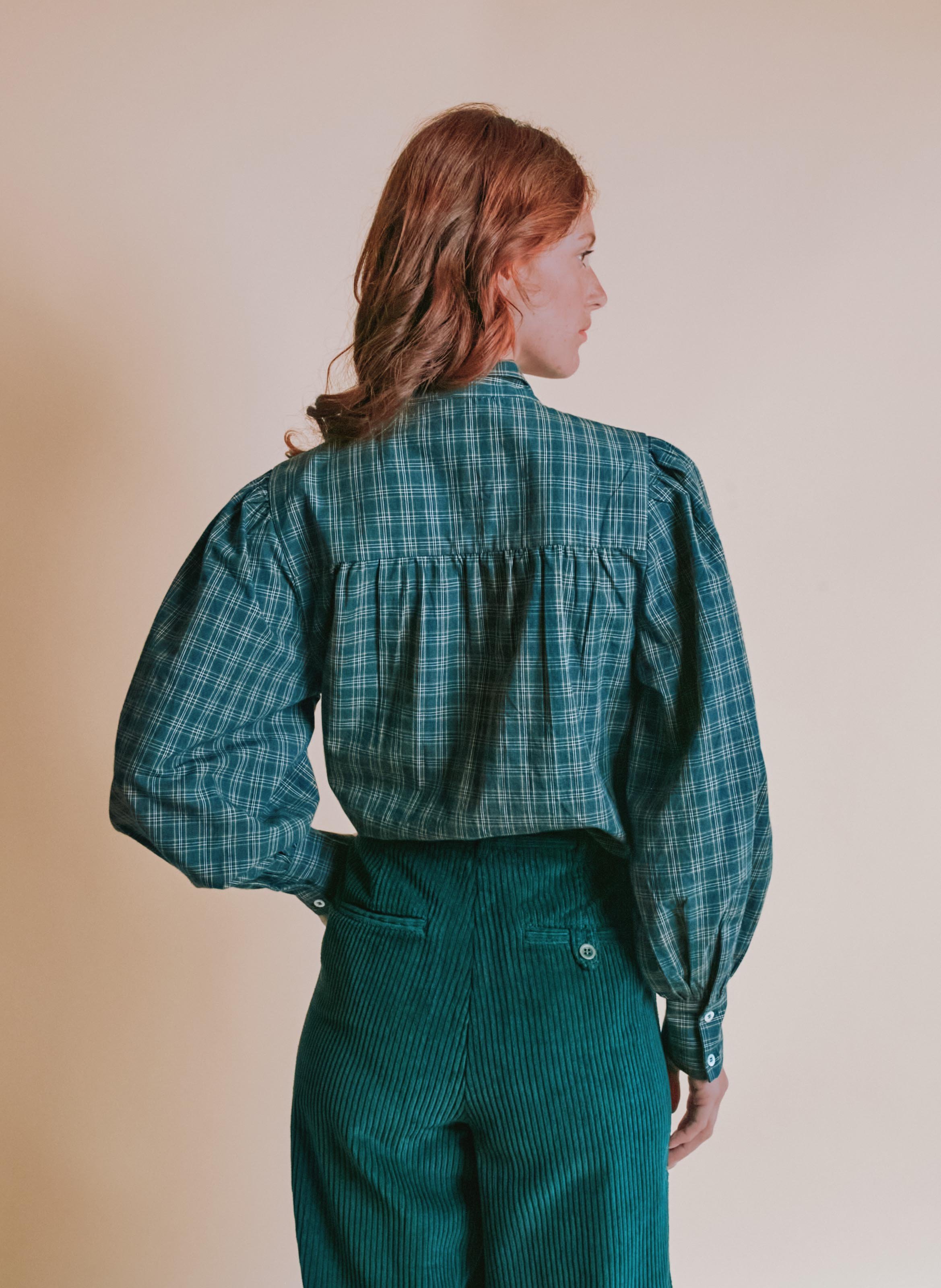 Bluse mit Lavallière-Kragen aus Baumwolle EMILE ET IDA Grun