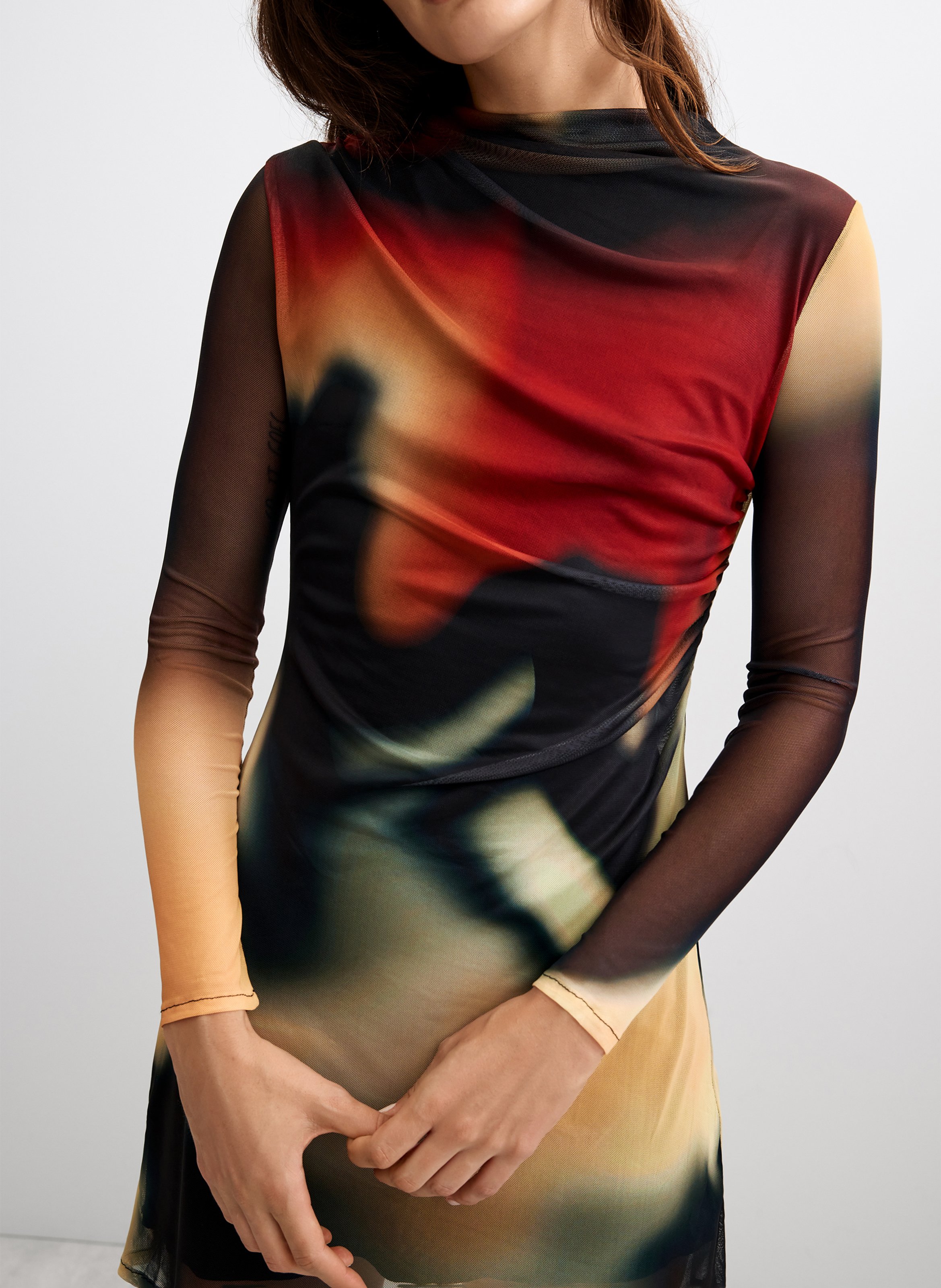 Robe courte manches longues imprimée DESIGUAL Noir