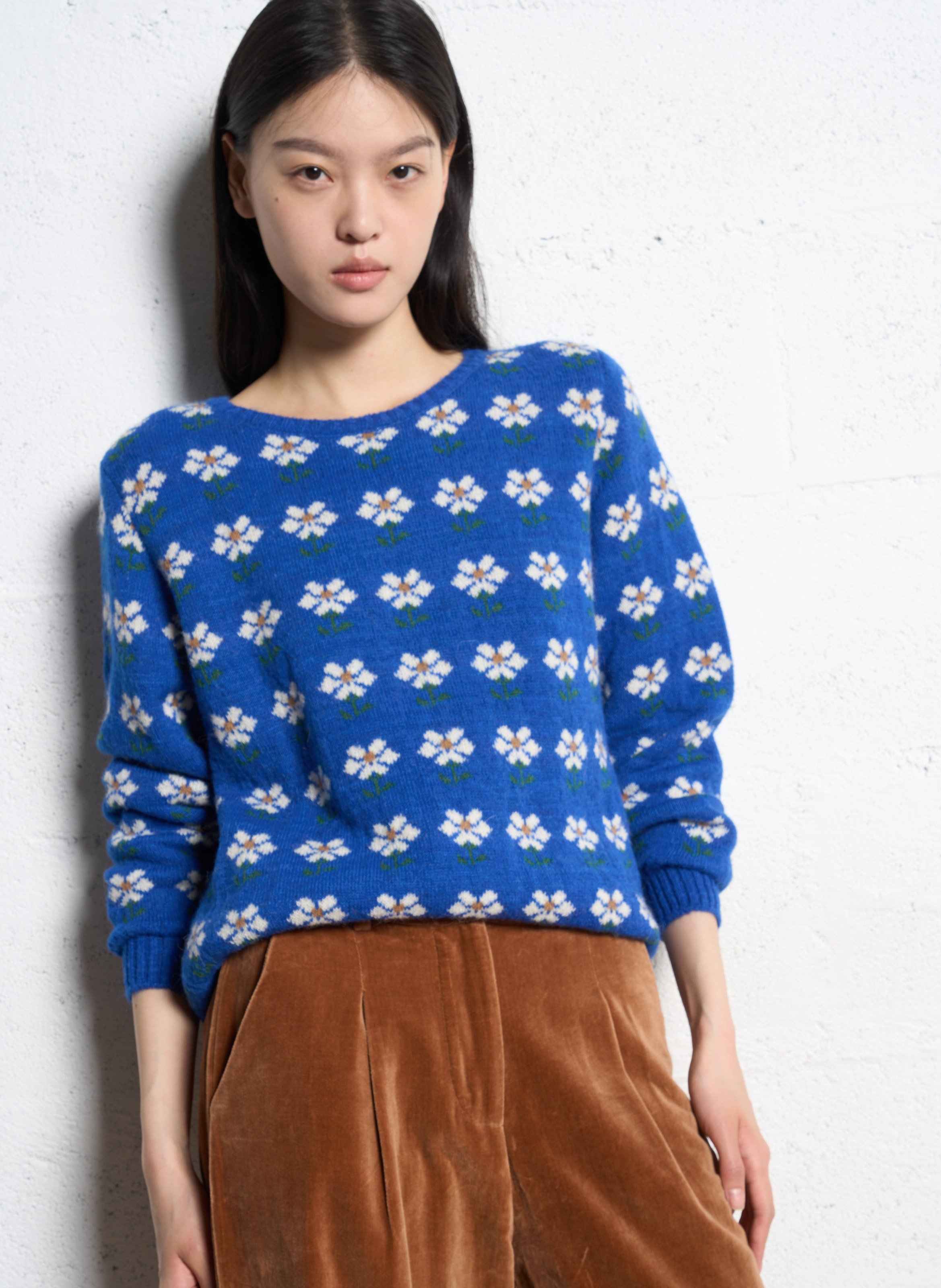 Gerader Pullover mit Rundhalsausschnitt und Blumenmuster EMILE ET IDA Blau