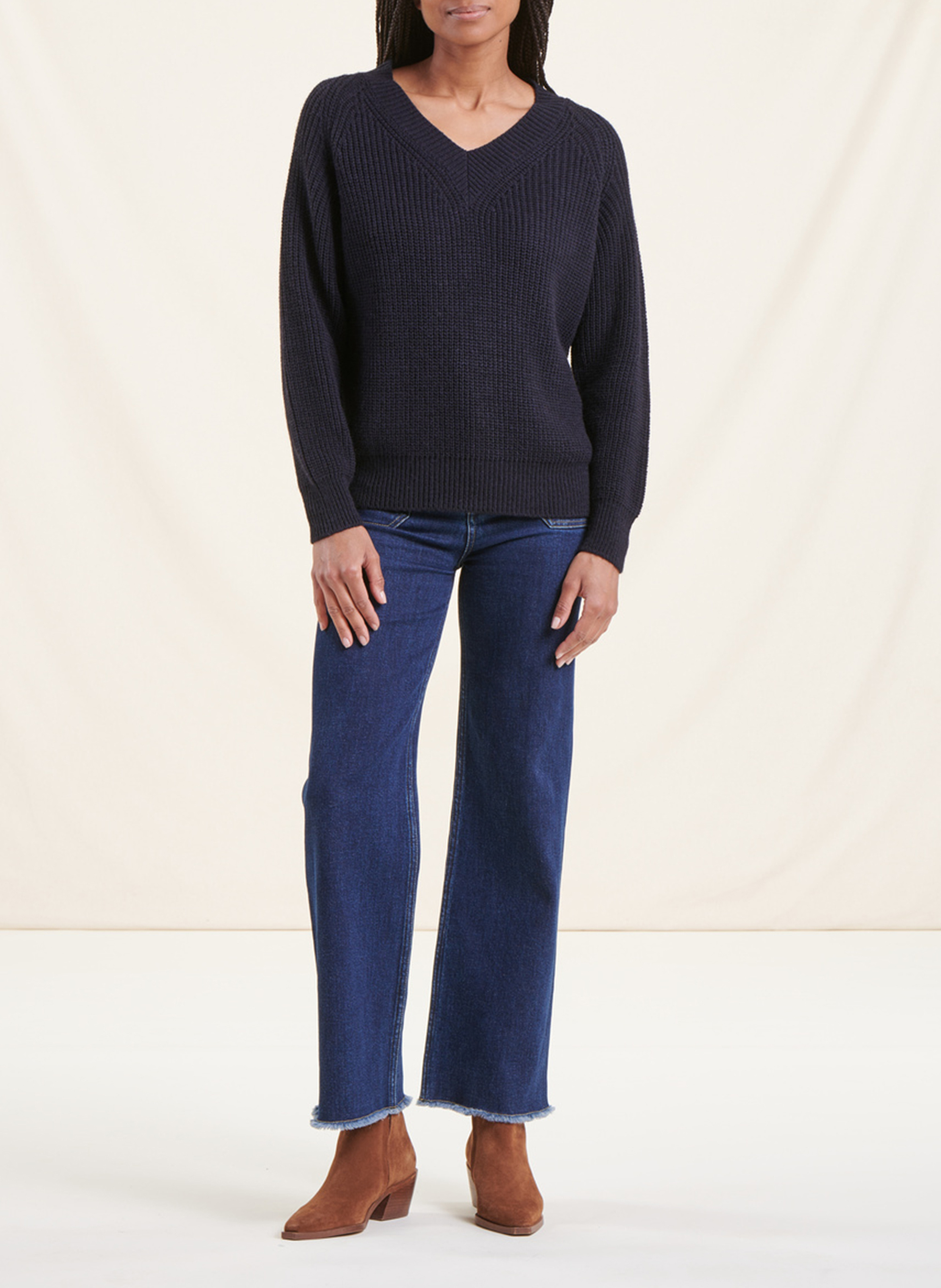 Mixed-knit straight V-neck sweater LA FEE MARABOUTEE Blue