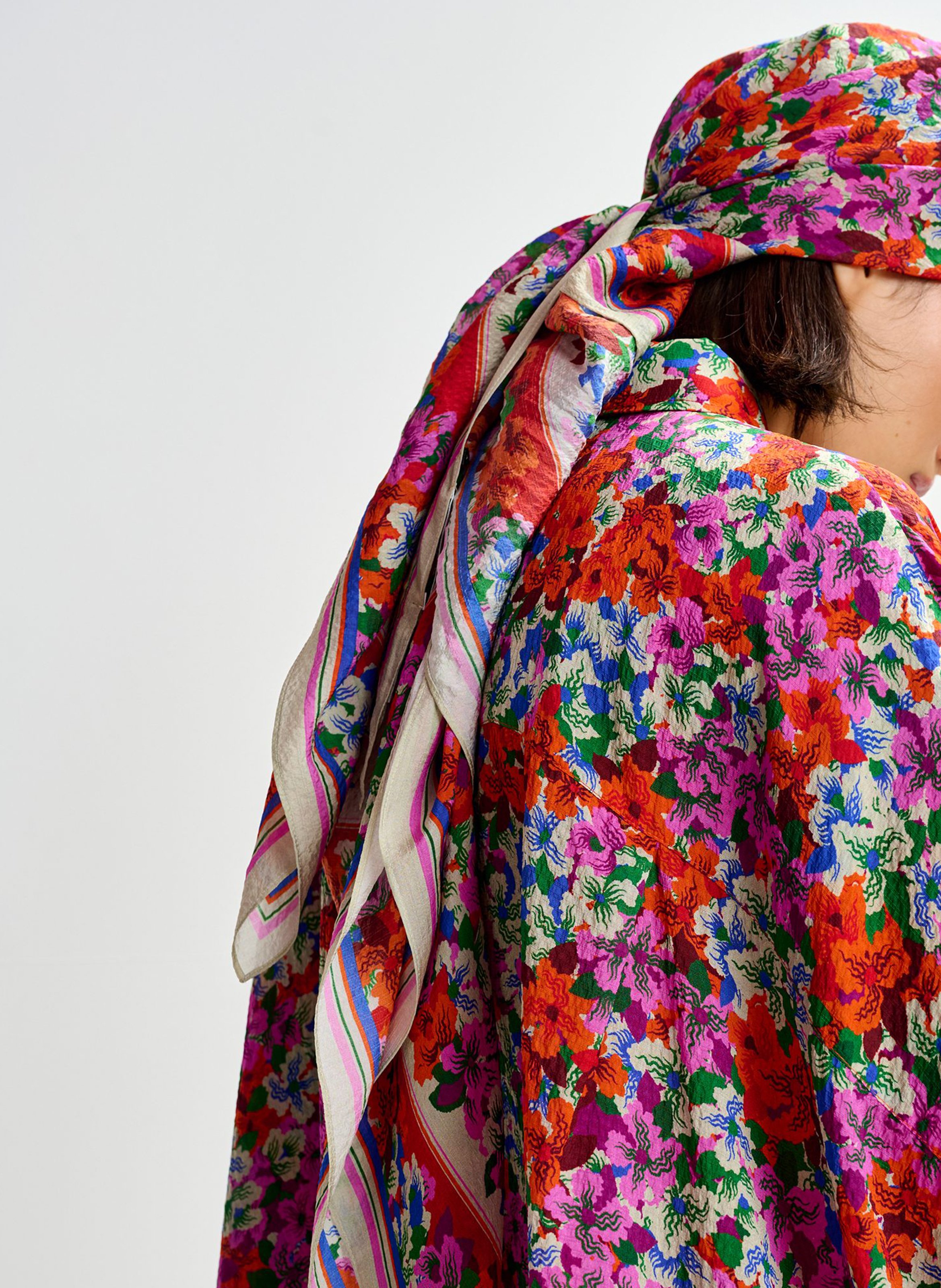 Printed square scarf ESSENTIEL ANTWERP Multicolored