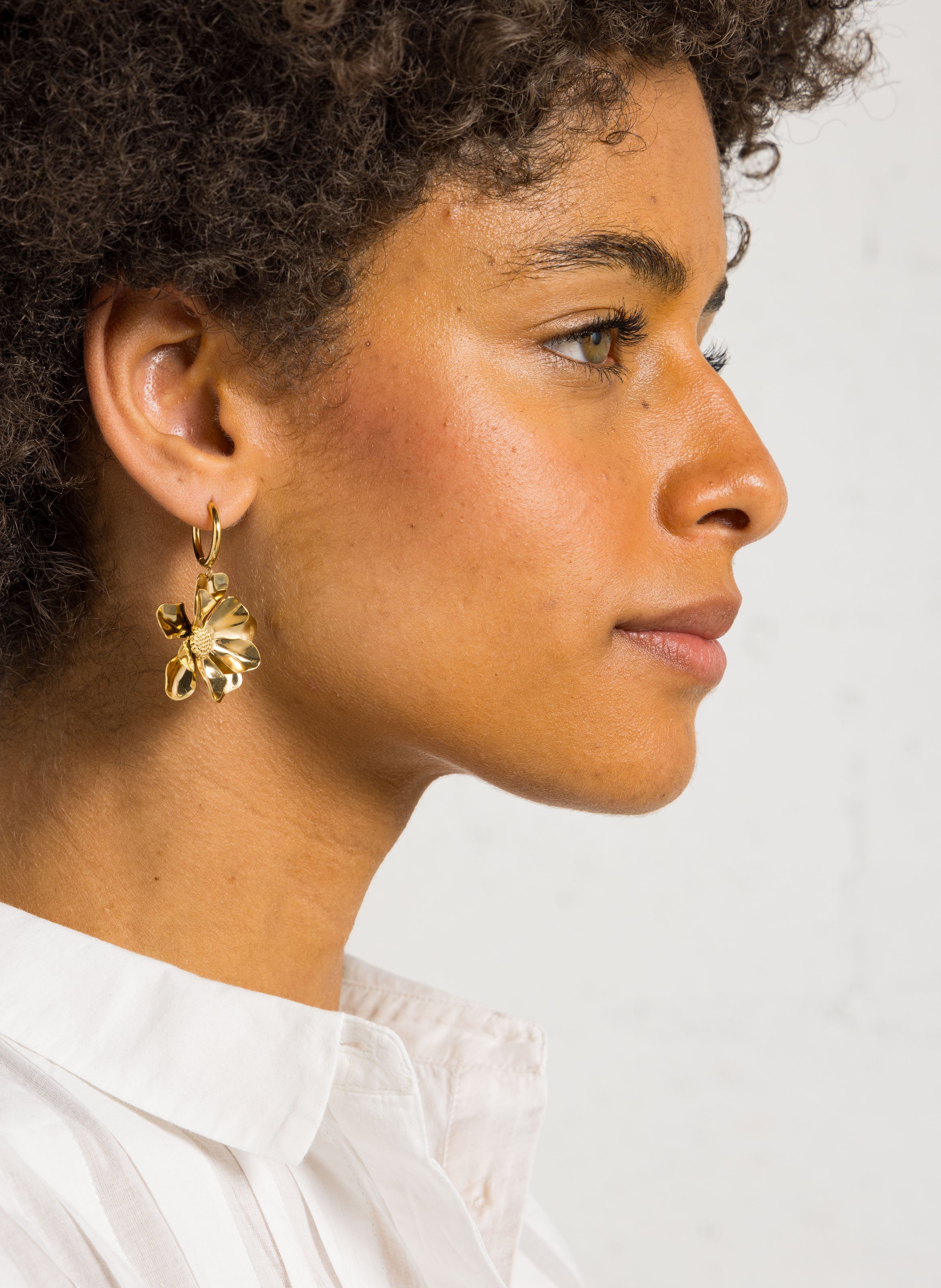 Steel earrings AU PRINTEMPS PARIS Golden