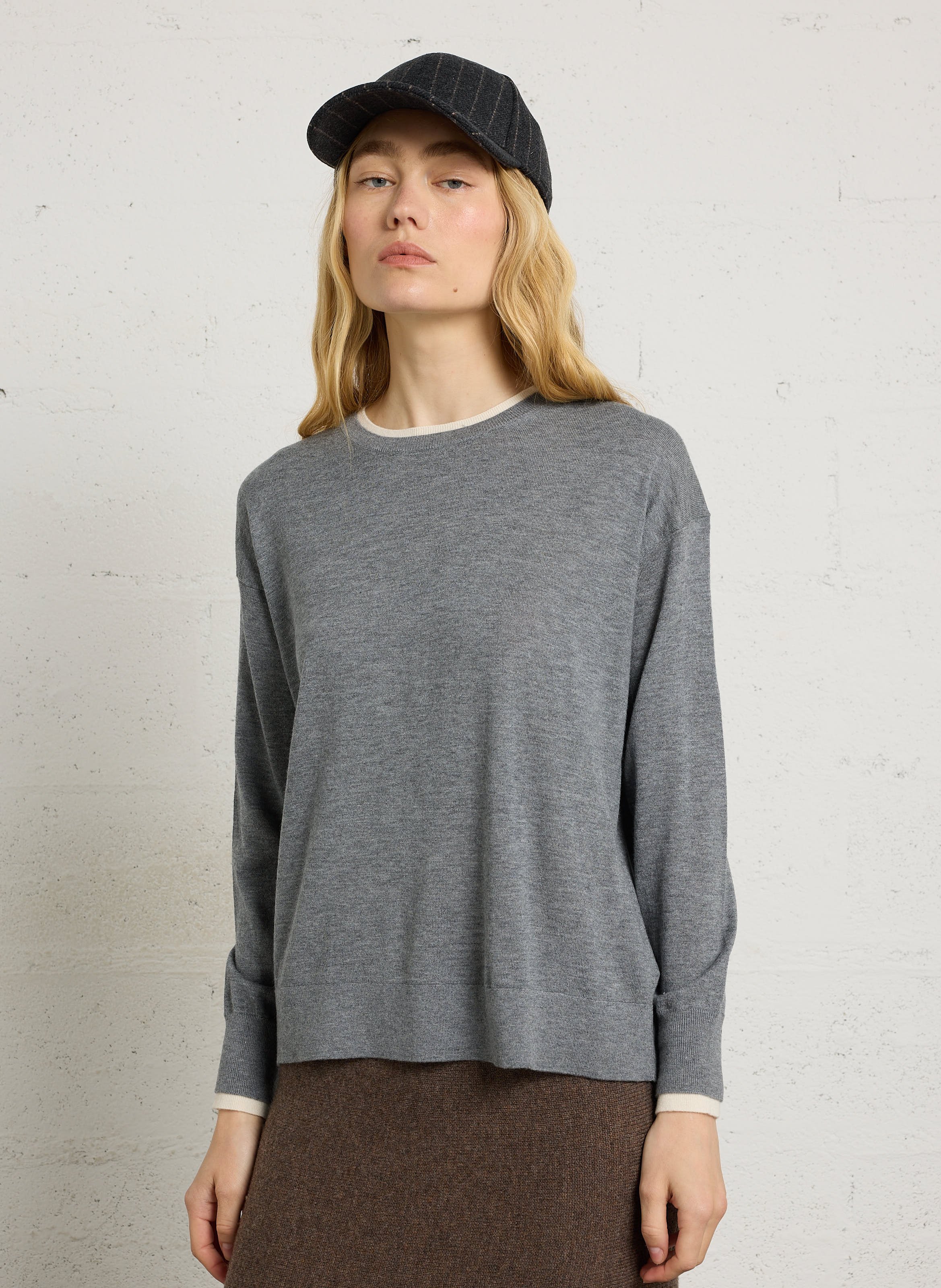 Pull droit en soie, laine et cachemire MAJESTIC FILATURES Gris