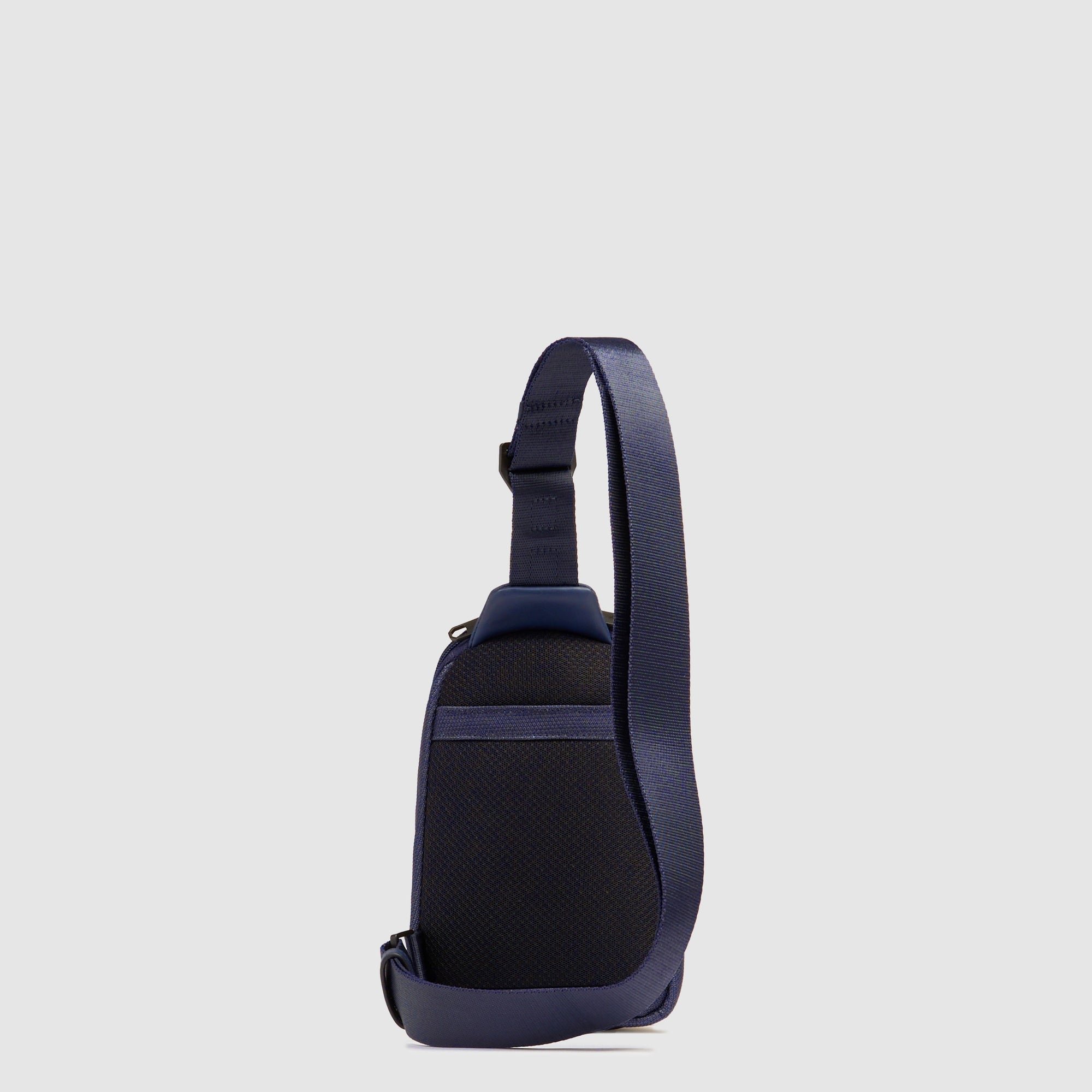 Men's crossbody bag for iPhone® PIQUADRO Blue