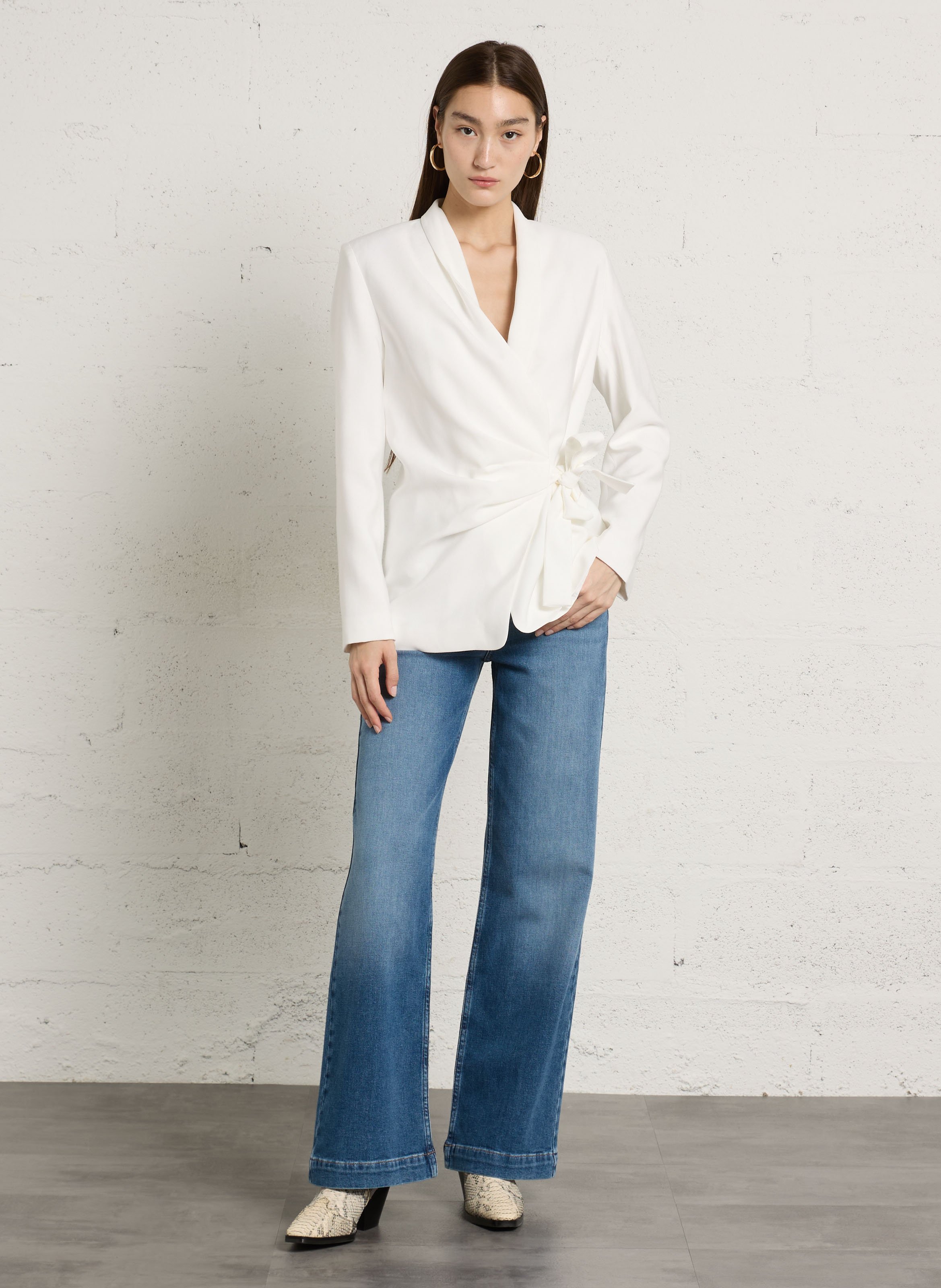 V-neck suit jacket IKKS White