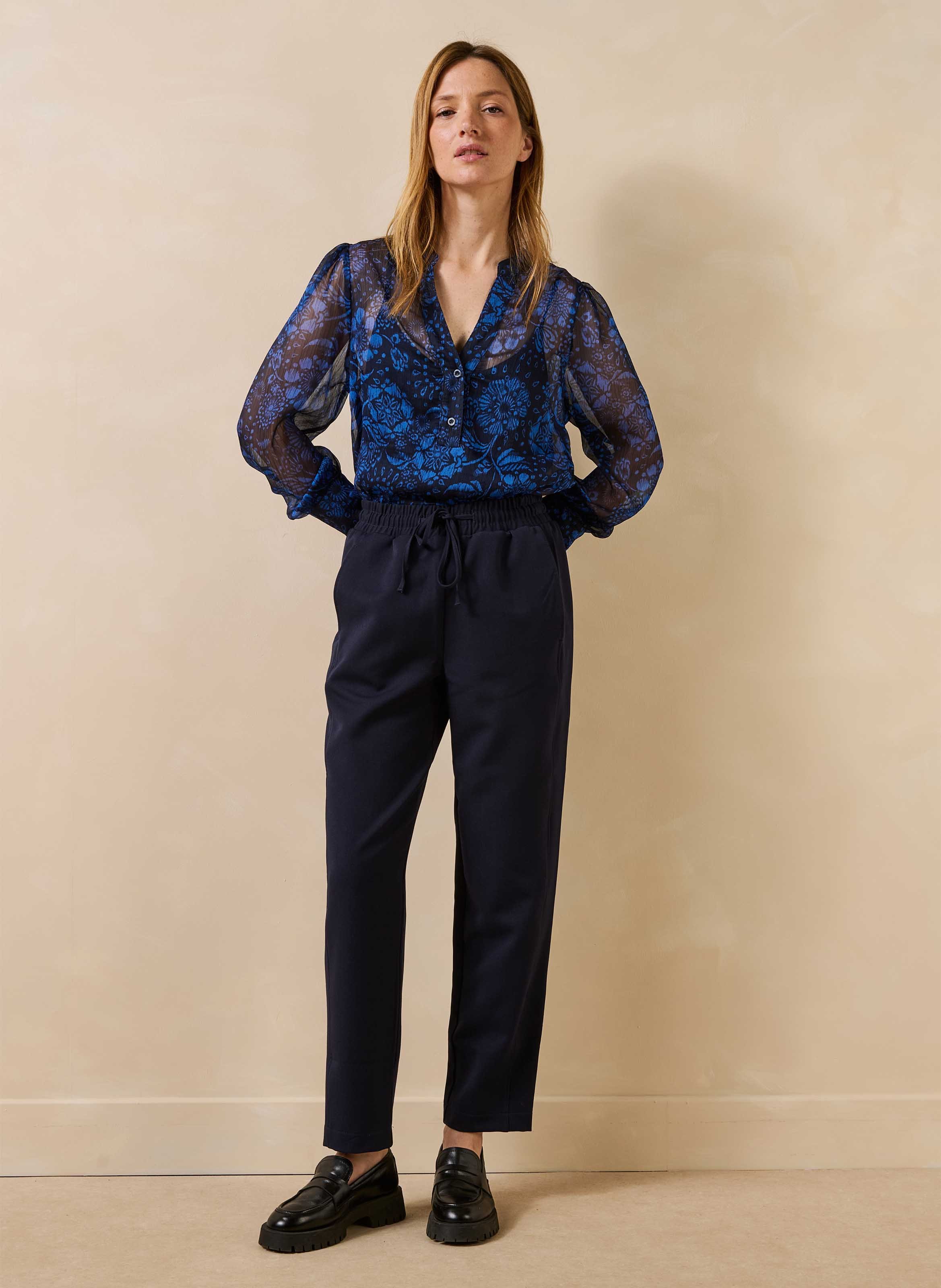 Pantalon carotte uni LA FEE MARABOUTEE Bleu