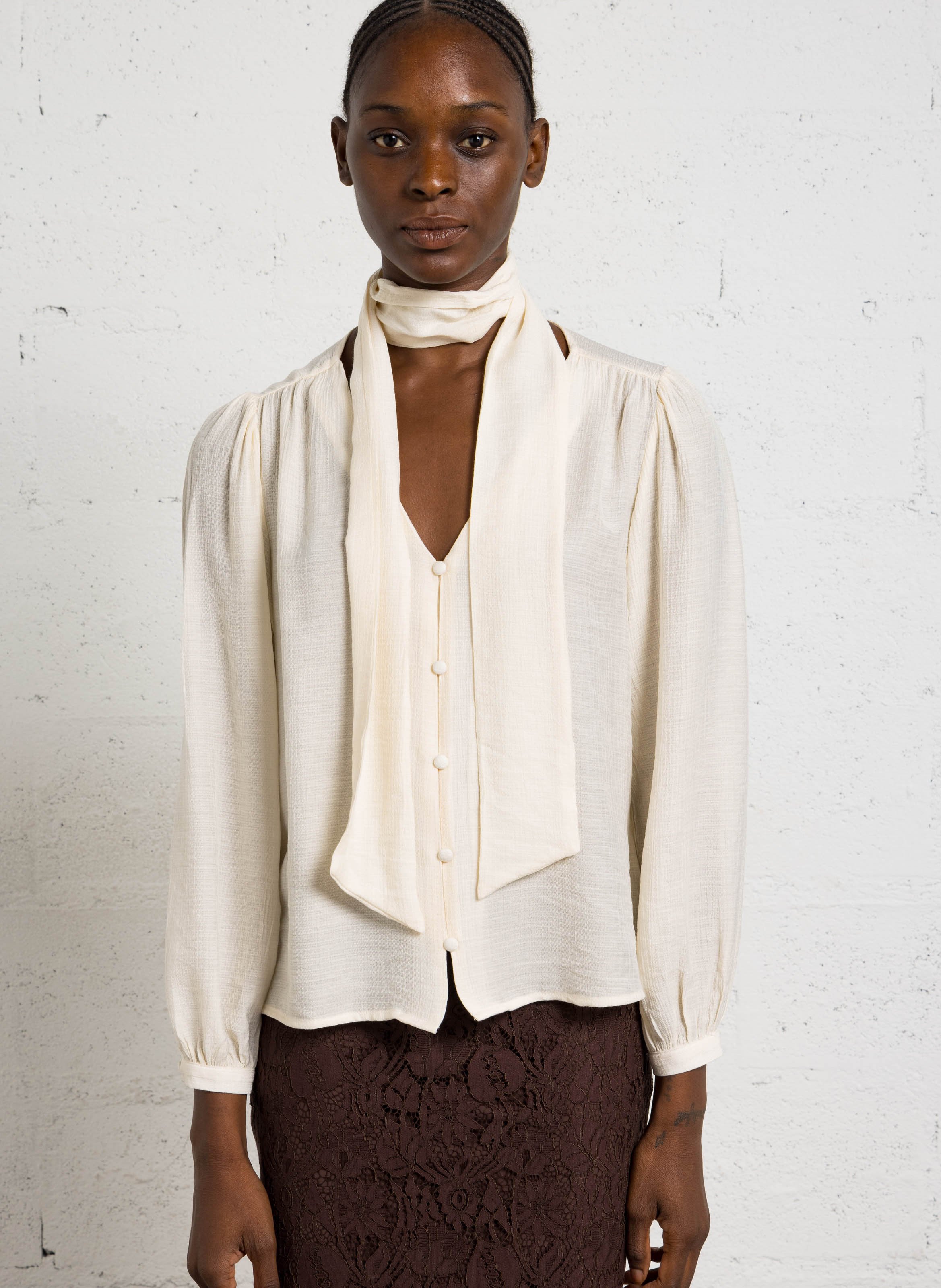 Straight V-neck shirt LA PETITE ETOILE