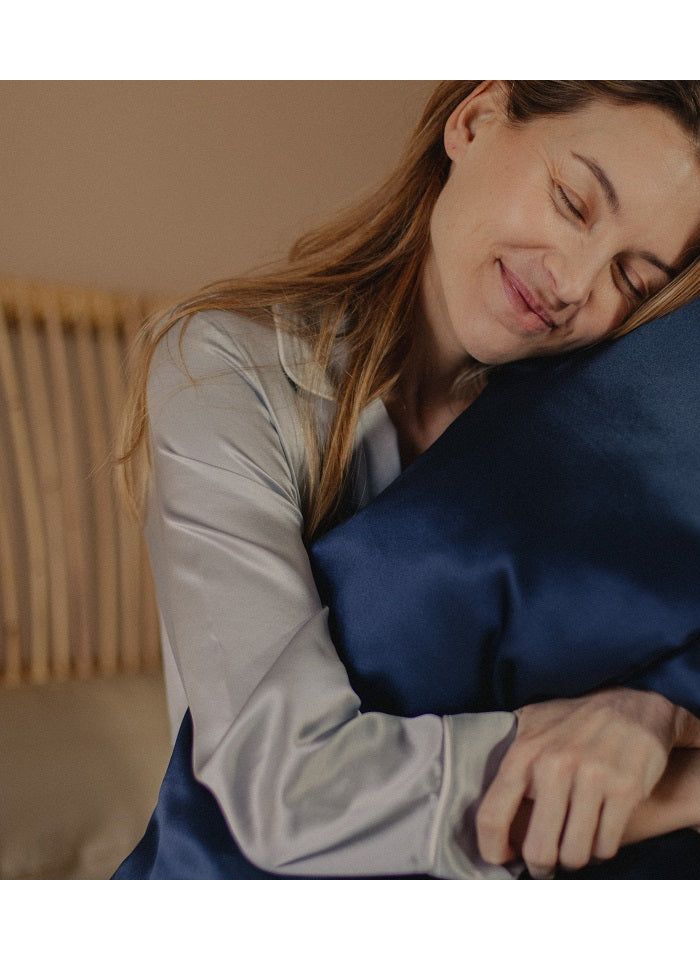 Taie d'oreiller en soie 25 momme Made in France – Emily's Pillow