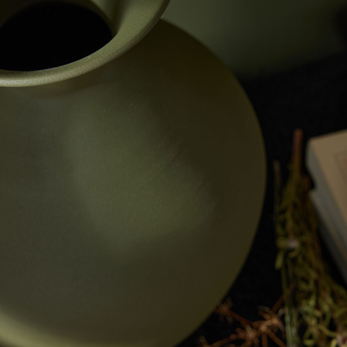 Vase en métal FACTORY Vert