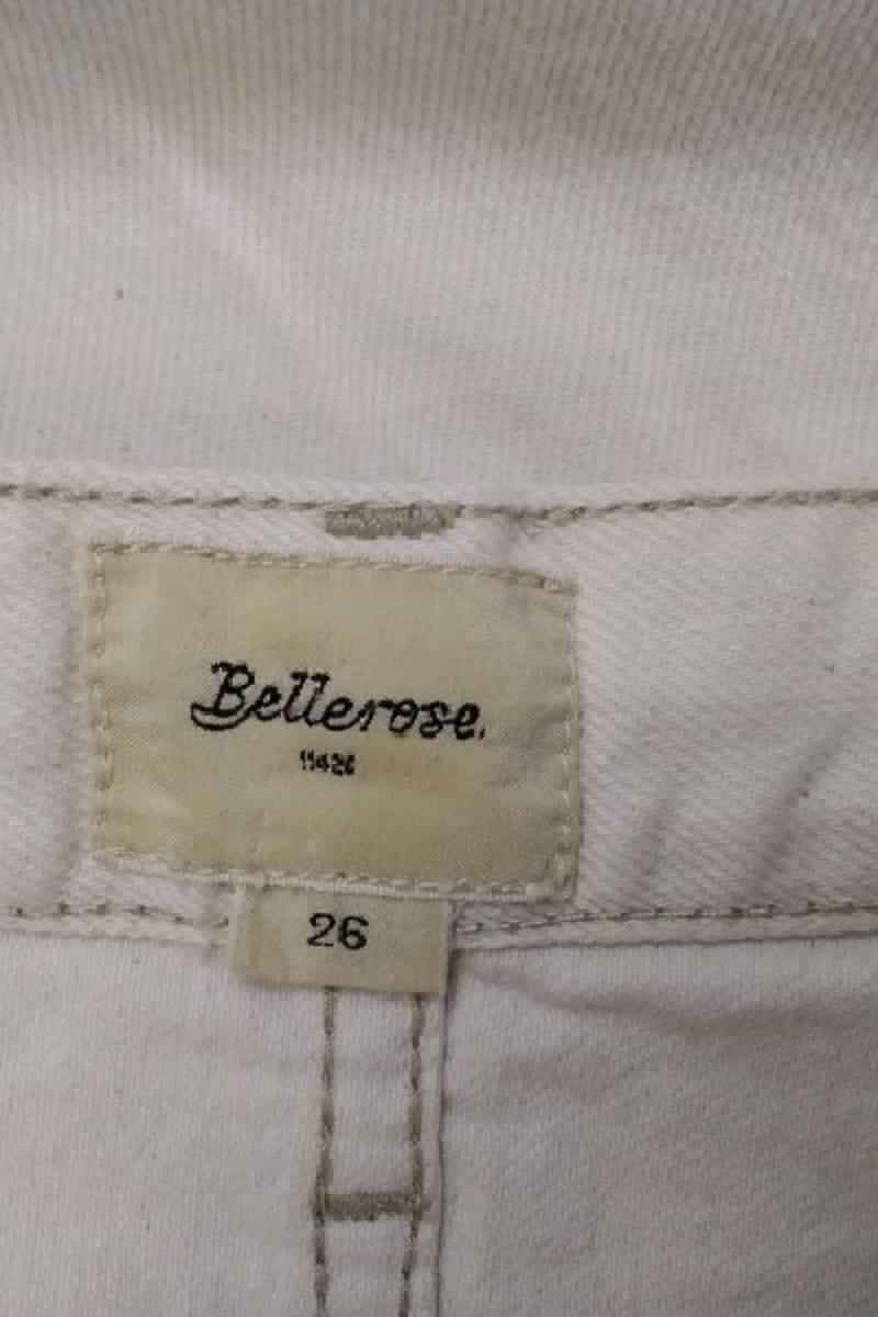 - Straight-leg jeans
- 5 pockets
- Straight cut
- Faded effect BELLEROSE - Seconde Main Beige