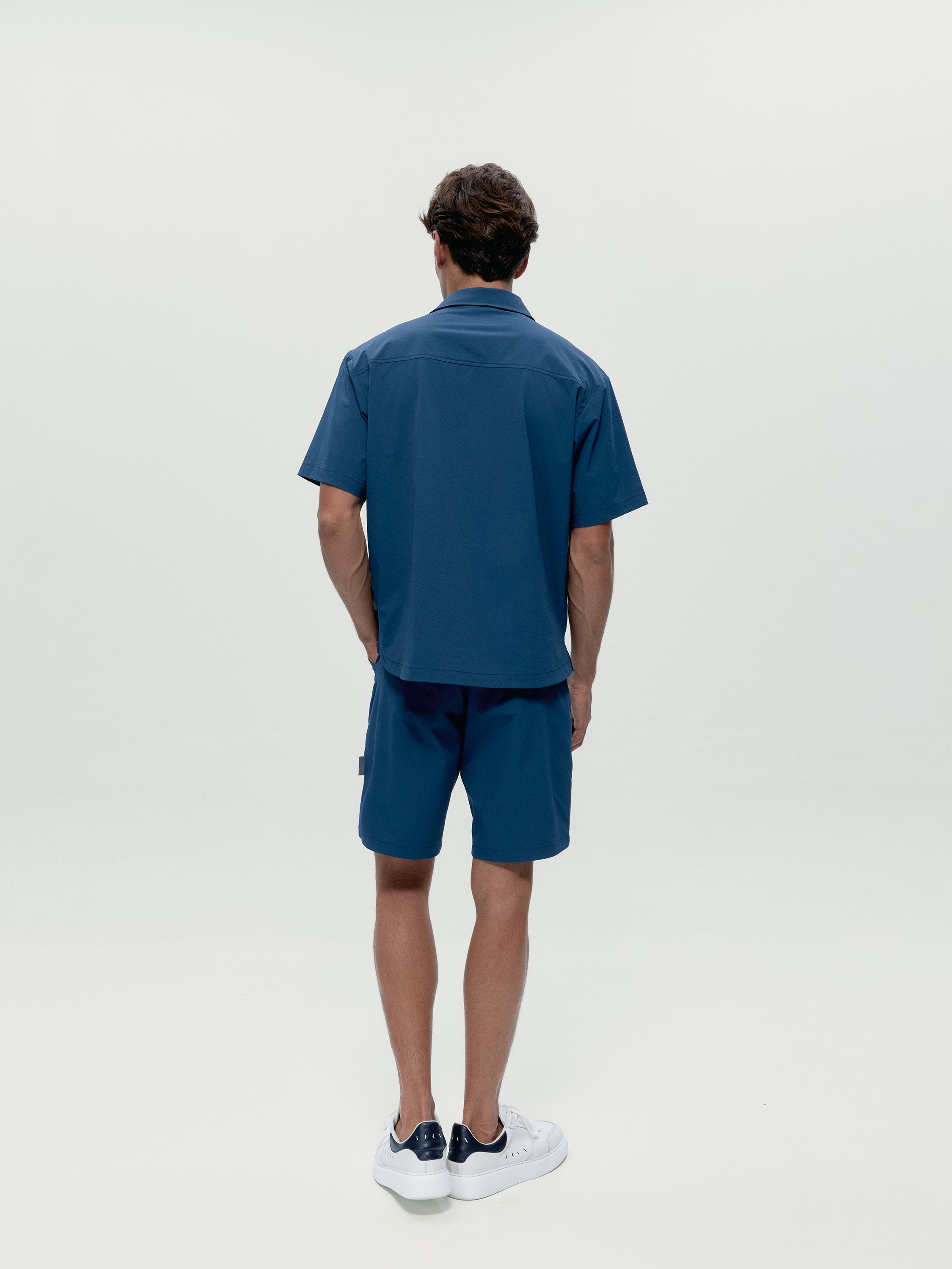 Shirt athleisure recovery manches courtes gadir BORN Bleu