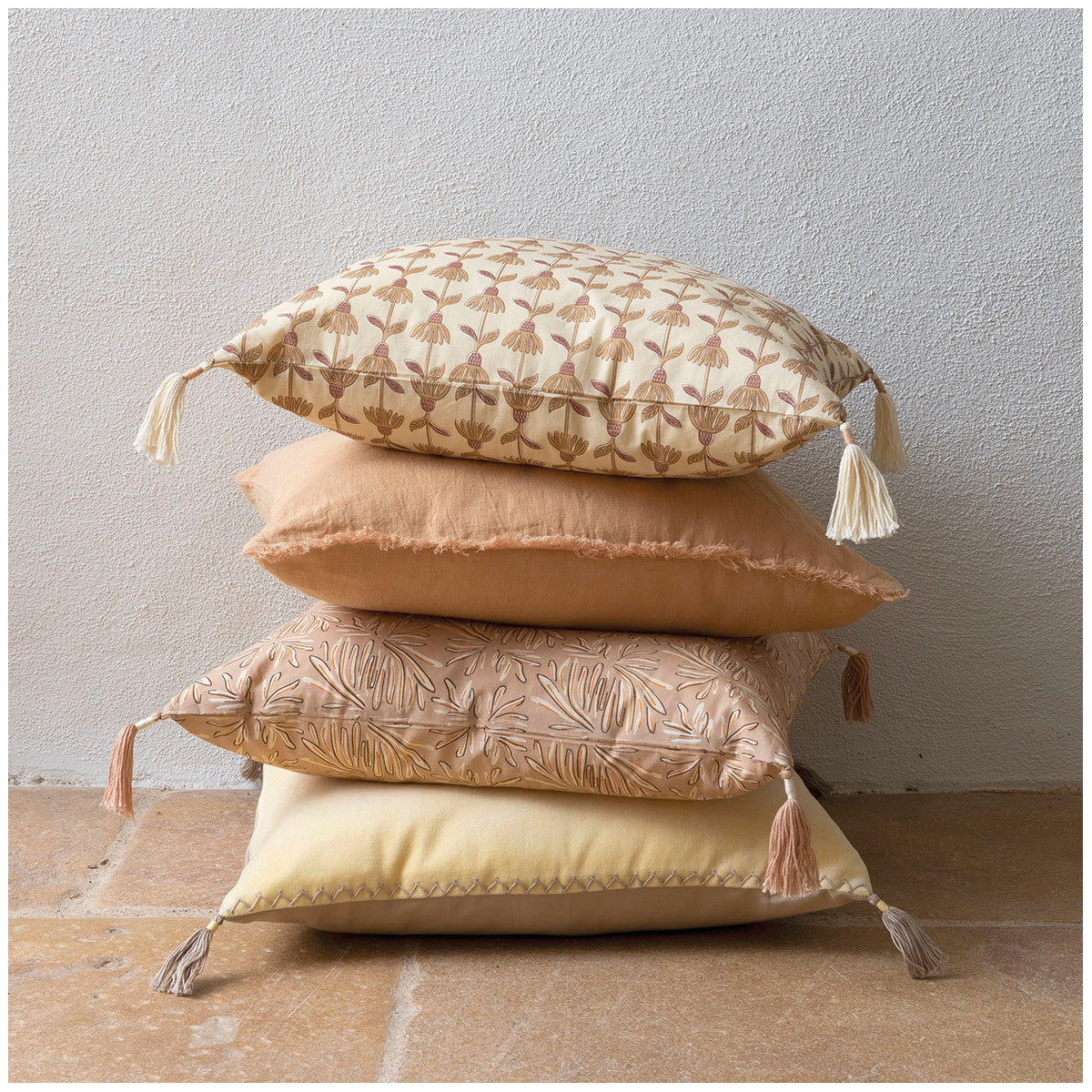 Solina cotton cushion cover BLANC D'IVOIRE Pink