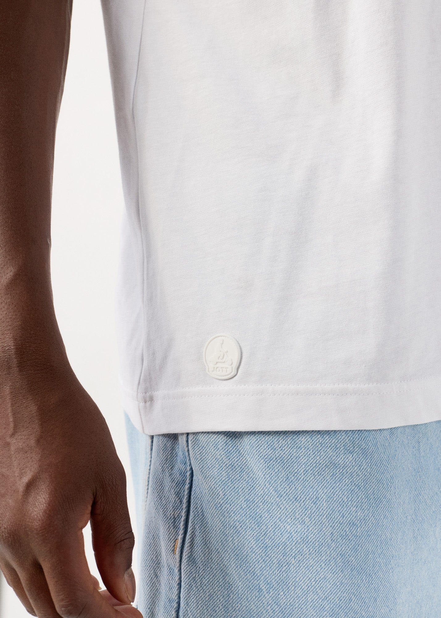 Round neck petro T-shirt JOTT White