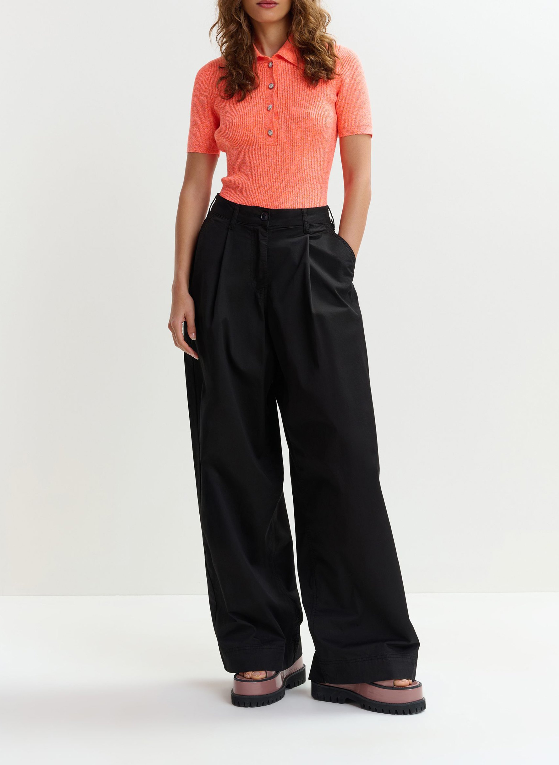 Fitted solid short-sleeve polo ESSENTIEL ANTWERP Orange