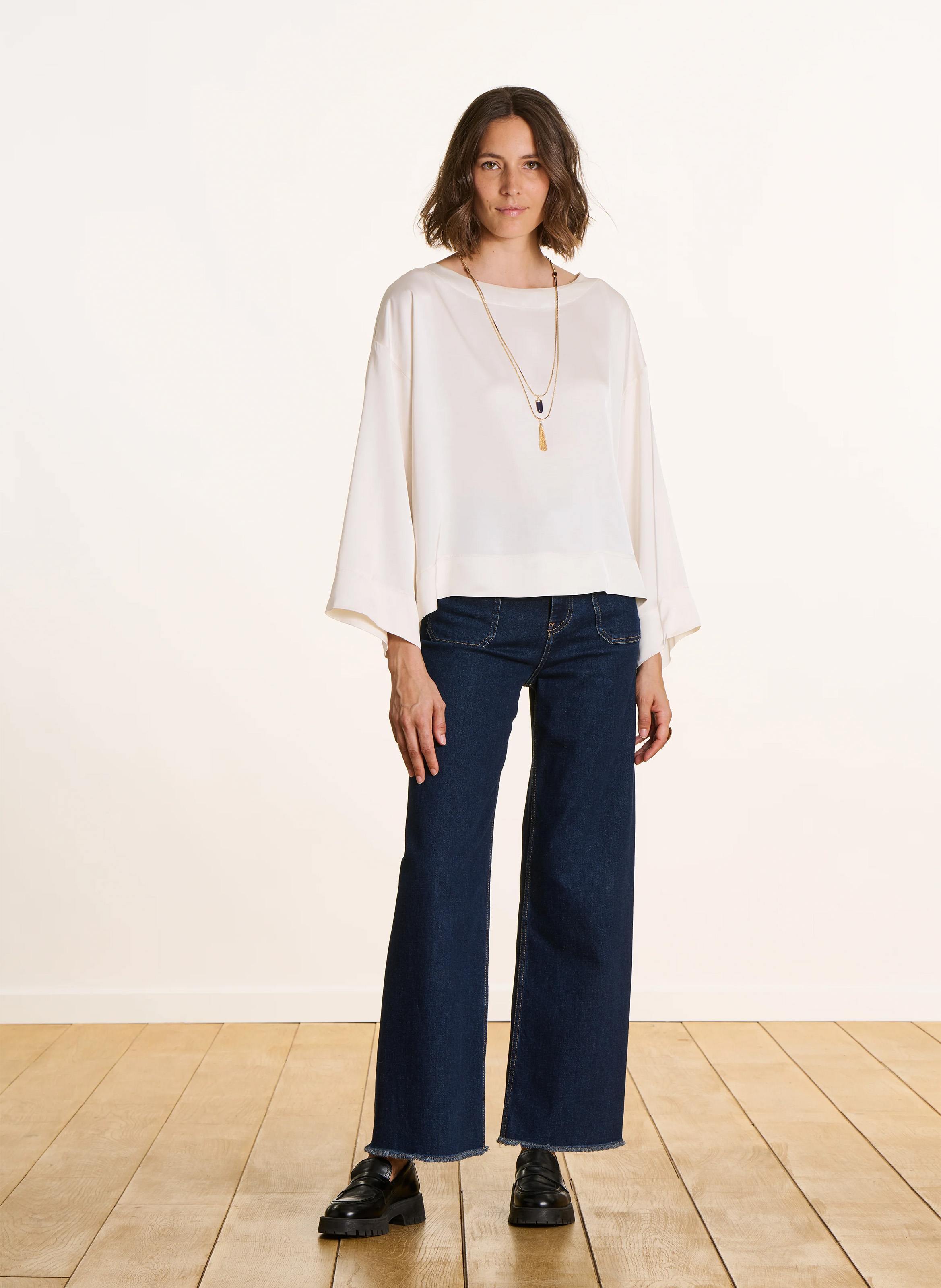 Loose fit boat neck satin top LA FEE MARABOUTEE White