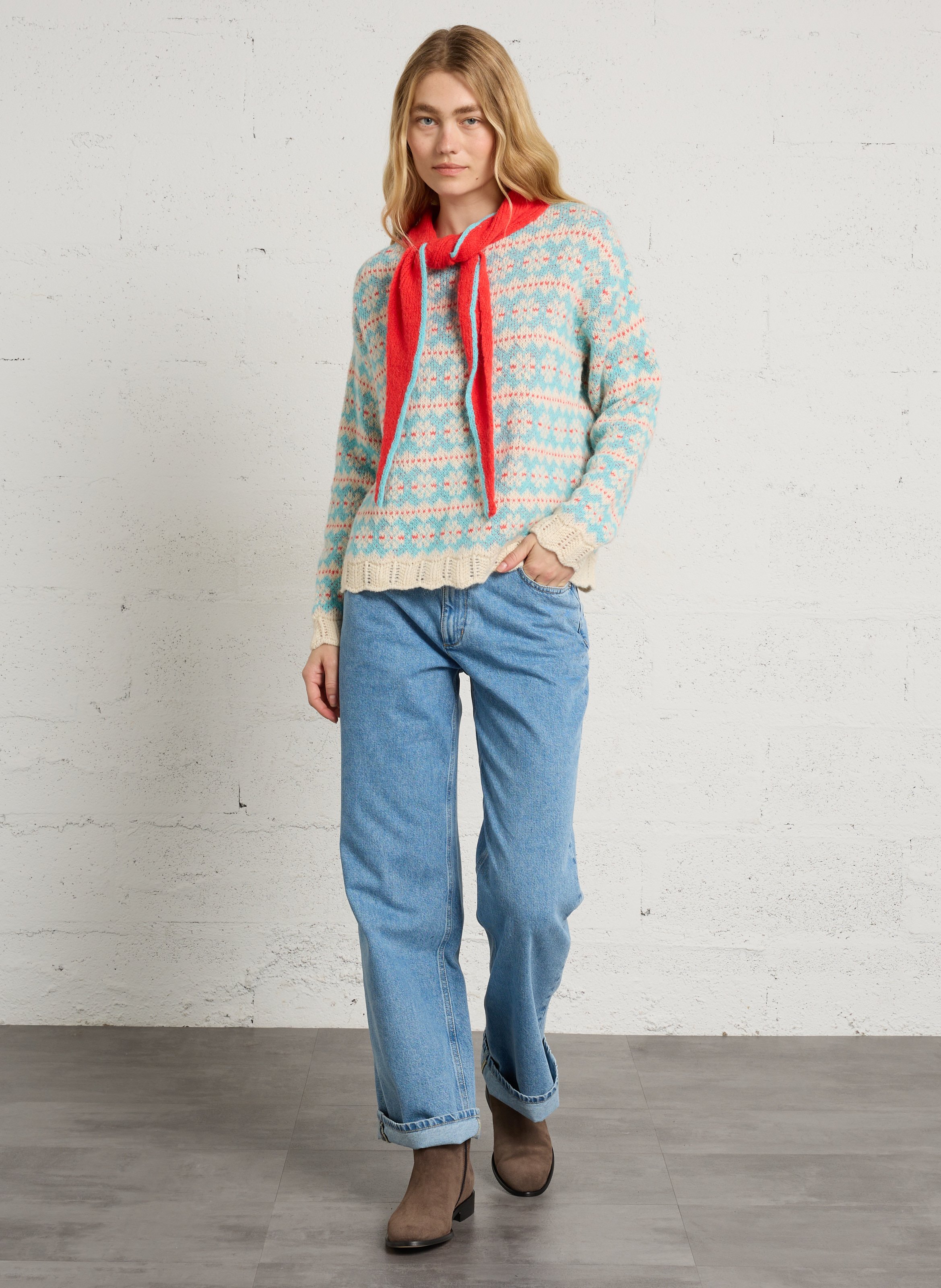 Gerader Pullover mit Lavallière-Kragen aus bedrucktem Strick DR BLOOM Rot