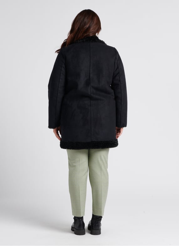 Gebreide trui met opstaande kraag | materiaalblend | Groen by PERSONA by Marina Rinaldi Gebreide trui met opstaande kraag | materiaalblend Groen