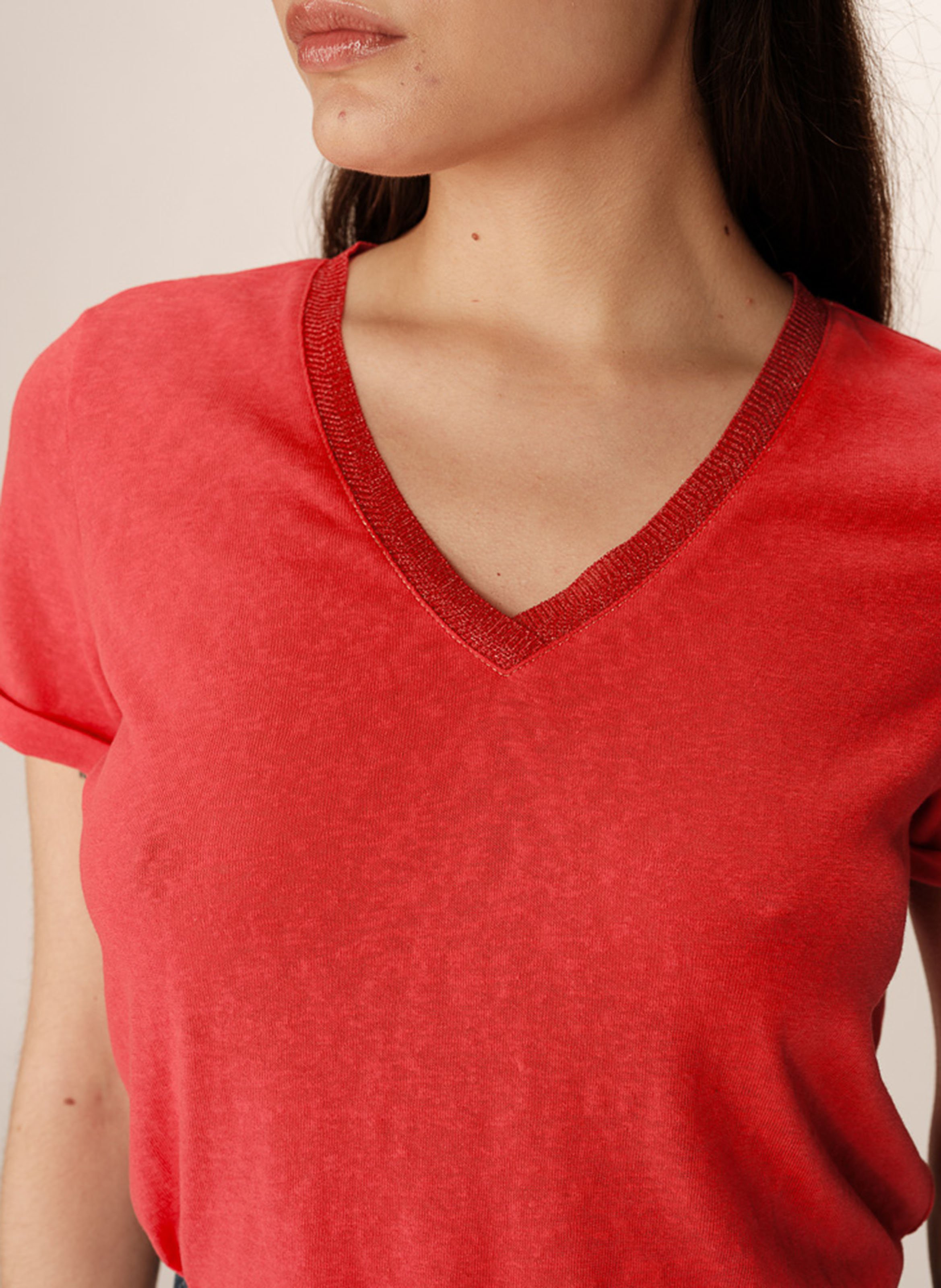 Tee-shirt col V en coton Rouge