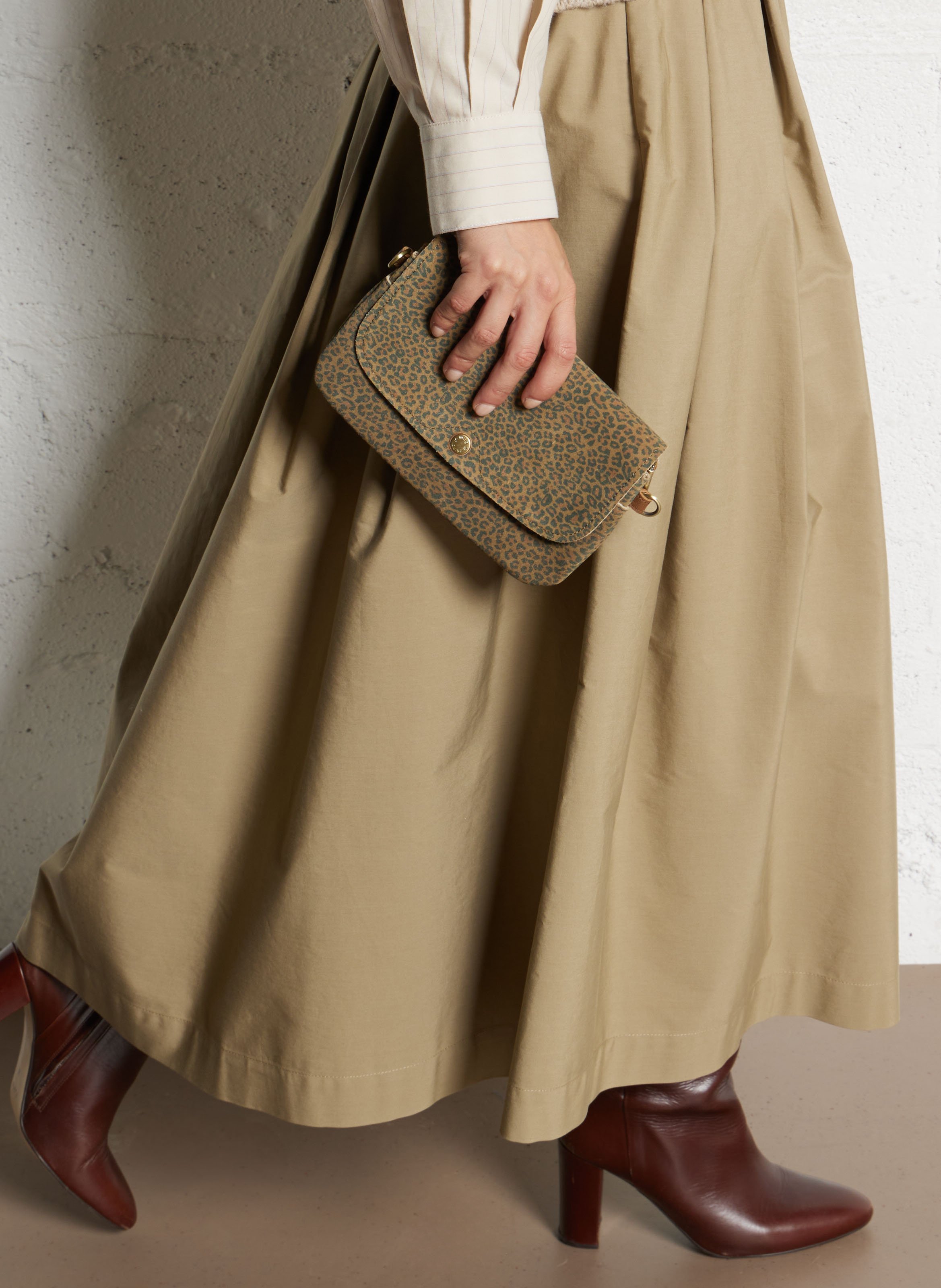 Luipaard leren clutch MILA LOUISE Beige