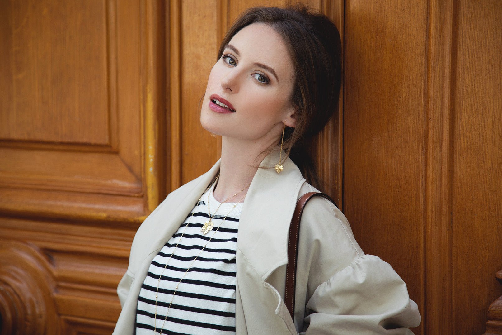 Silver-plated hanging leaf earrings MONSIEUR SIMONE Golden