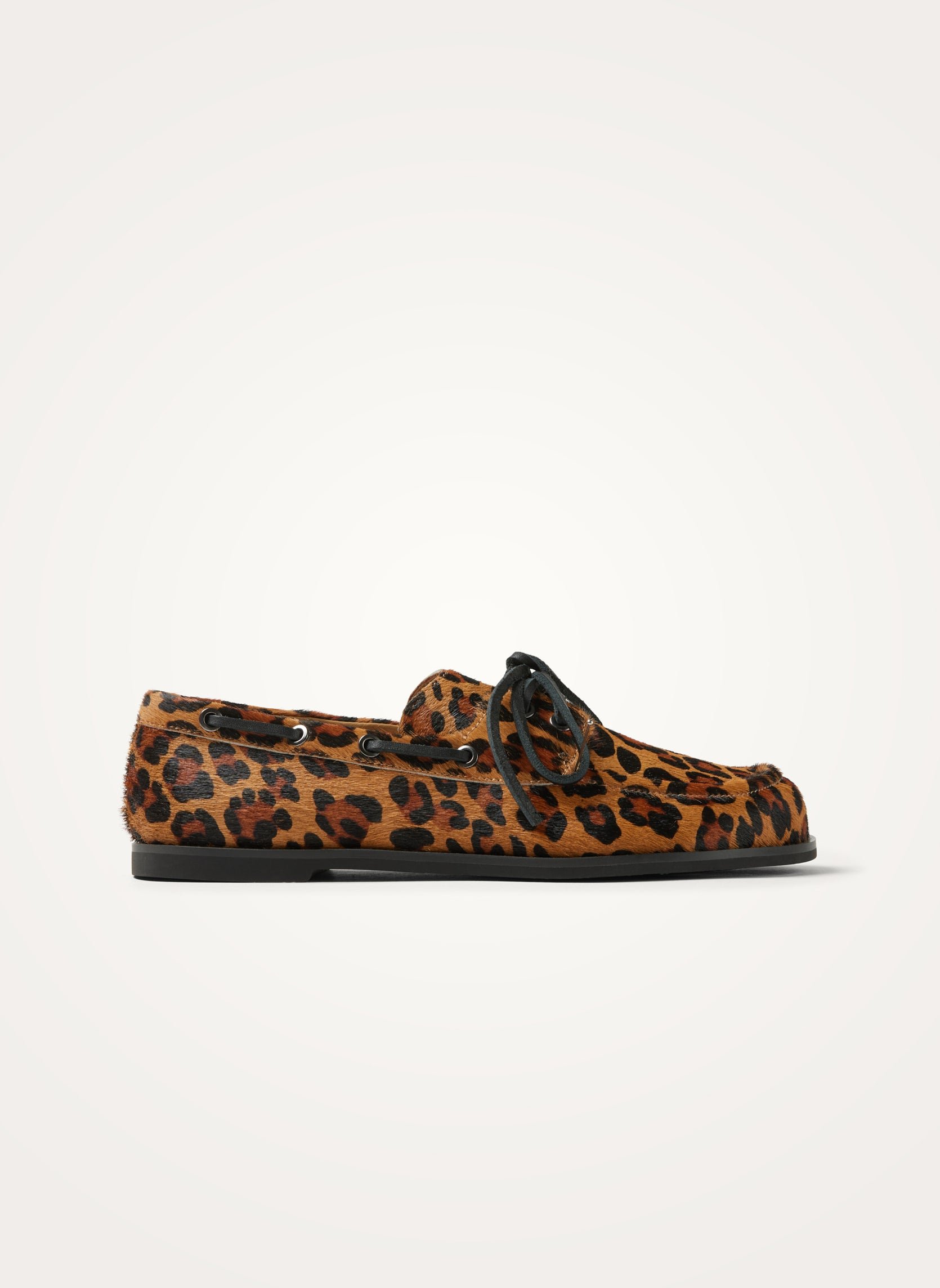 Boat loafers with flat heel and round toe VANESSA WU