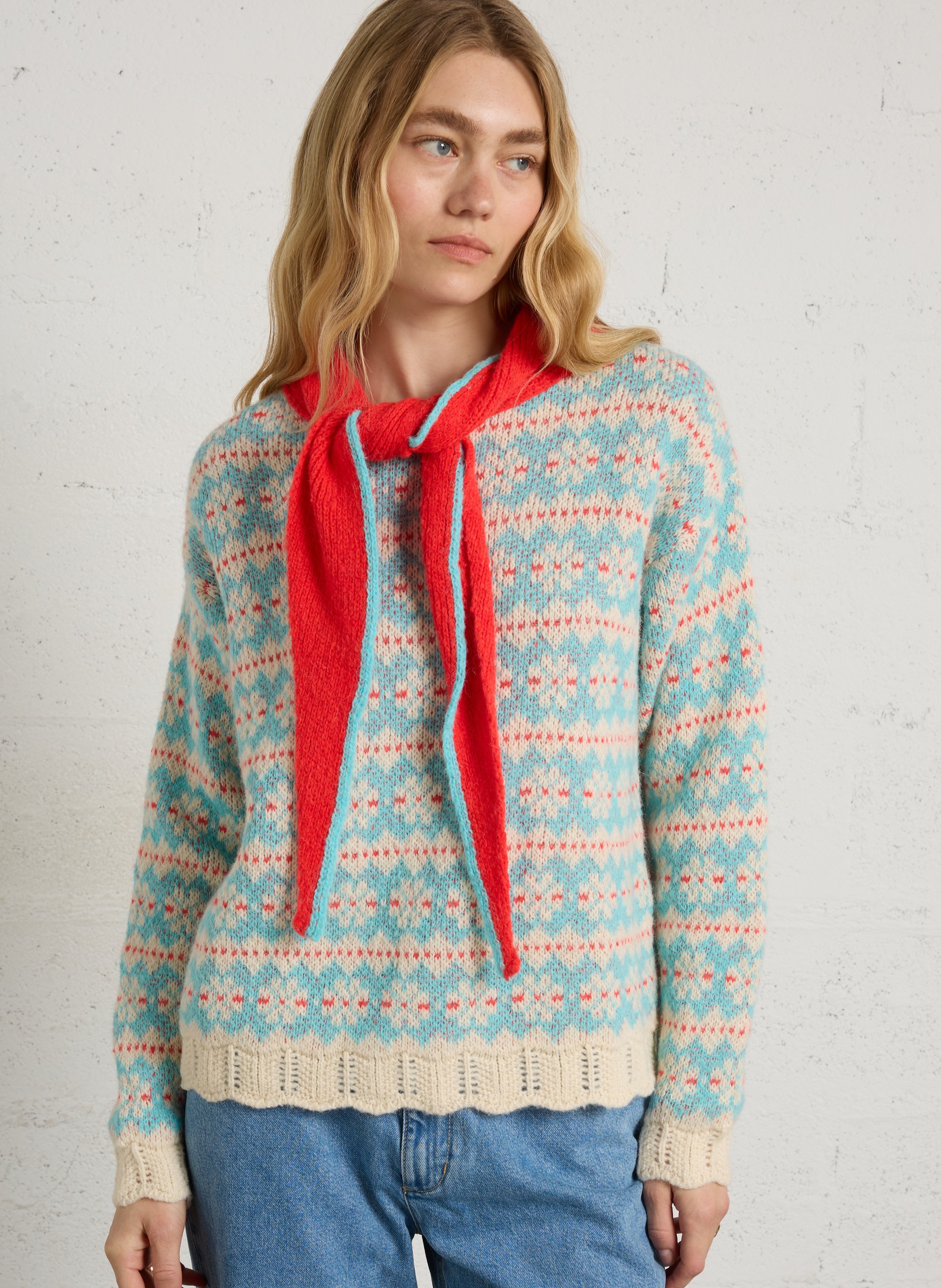 Gerader Pullover mit Lavallière-Kragen aus bedrucktem Strick DR BLOOM Rot