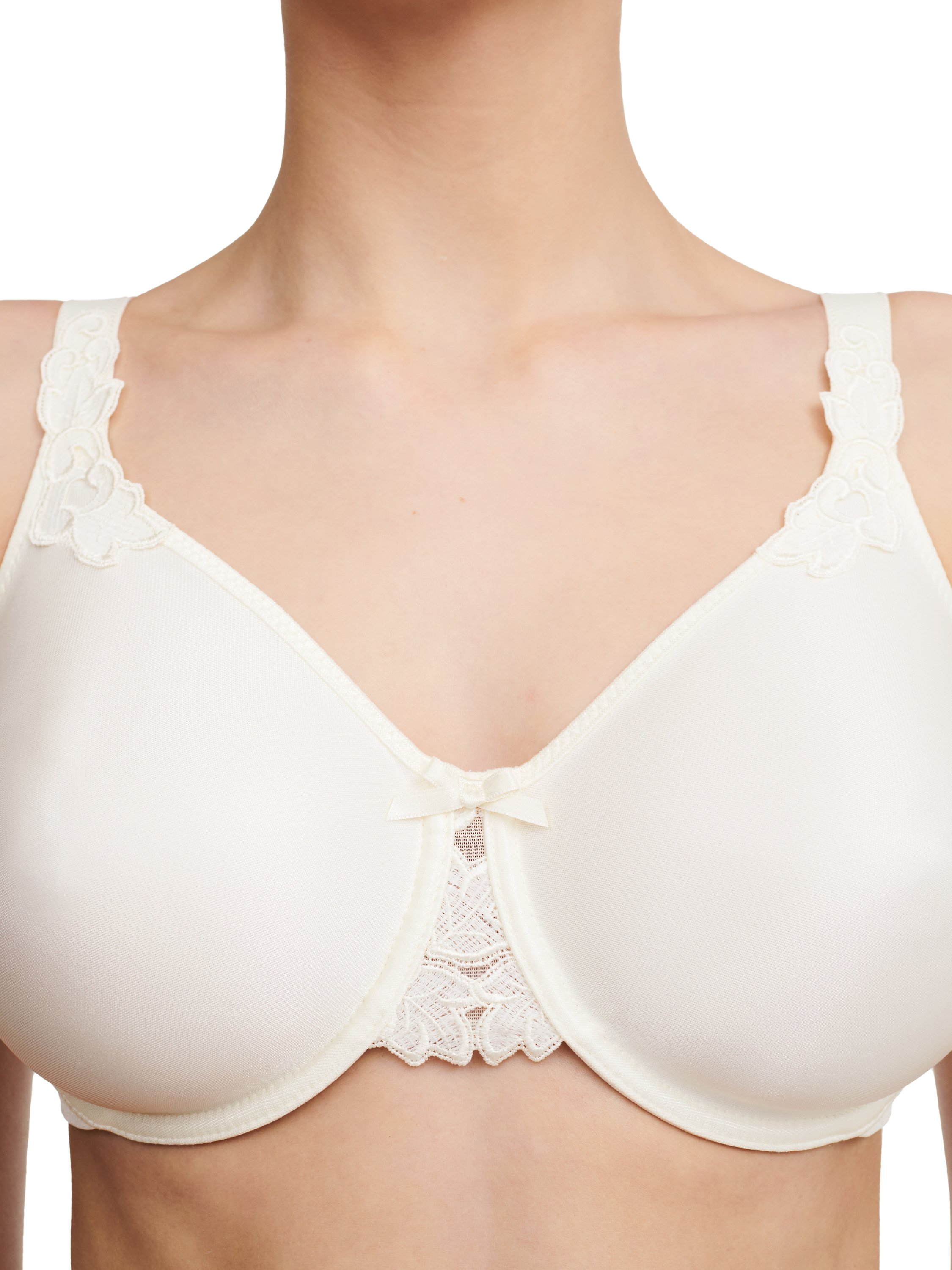 Moulded full-cup bra CHANTELLE White
