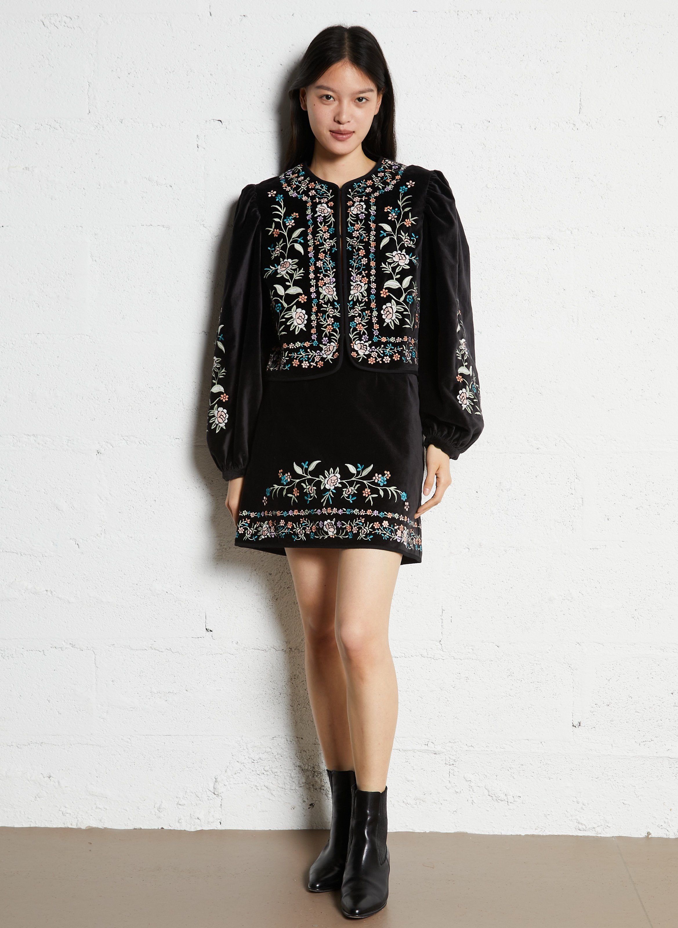 Jacket with velvet detail LOUISE MISHA Black