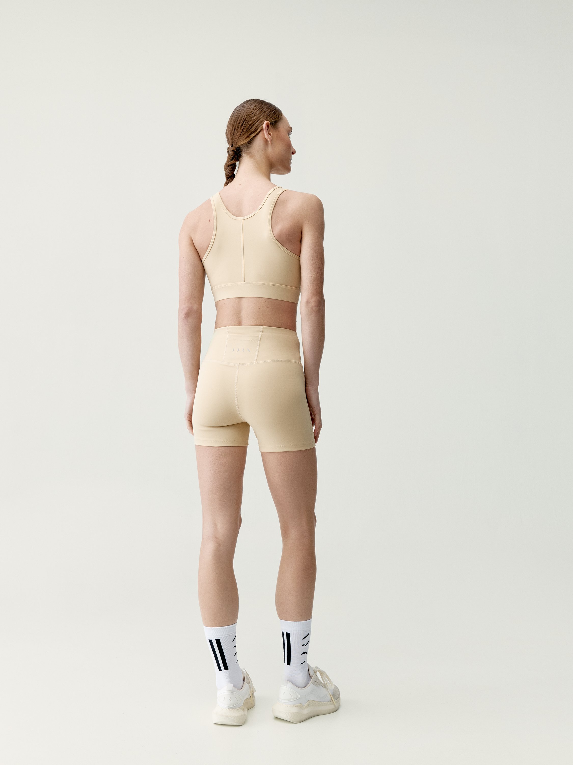 Brassière de sport performance fixation moyenne deo BORN Beige