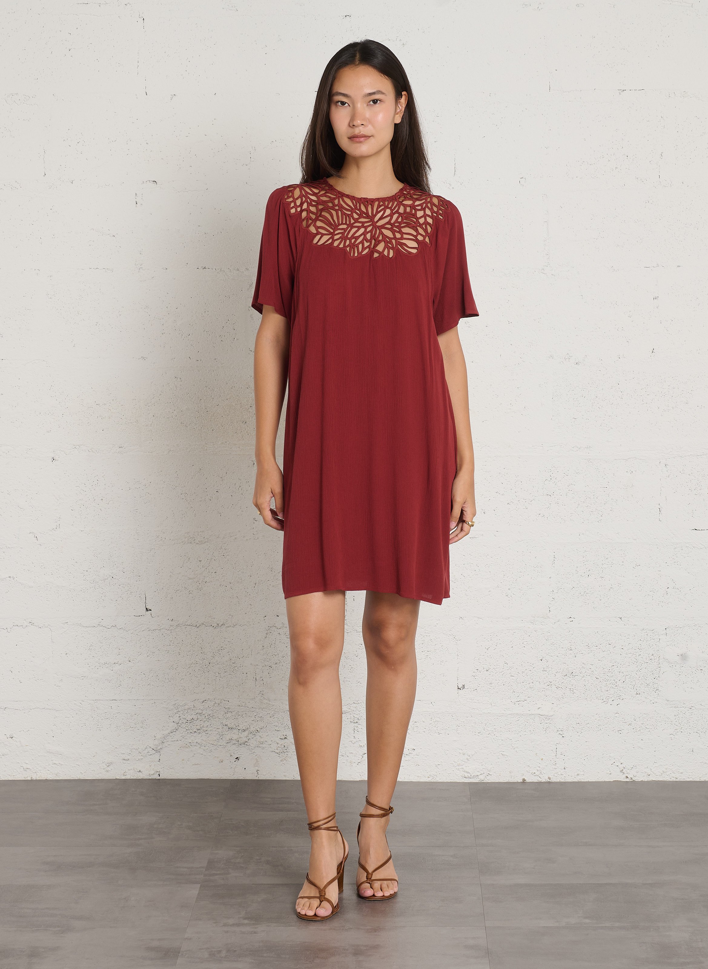 Robe droite avec dentelle MAISON 123 Rouge