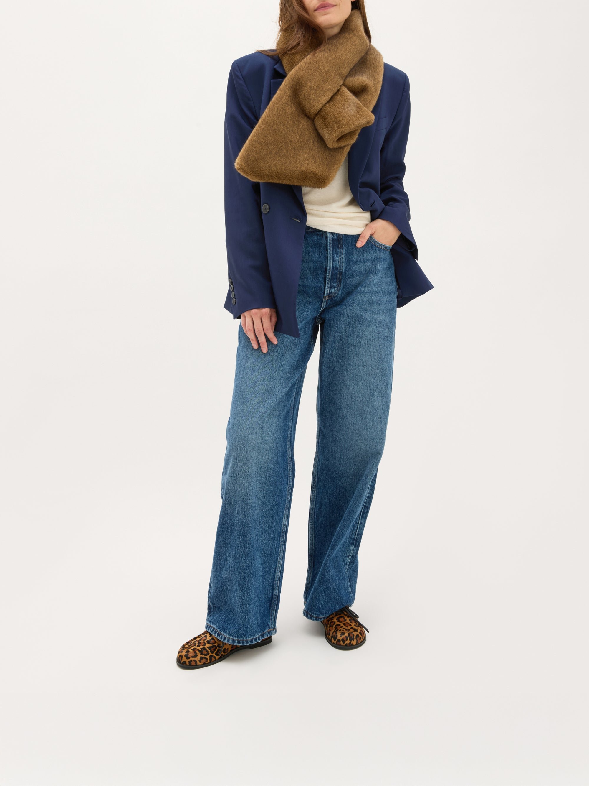 Boat loafers with flat heel and round toe | Orange VANESSA WU Women