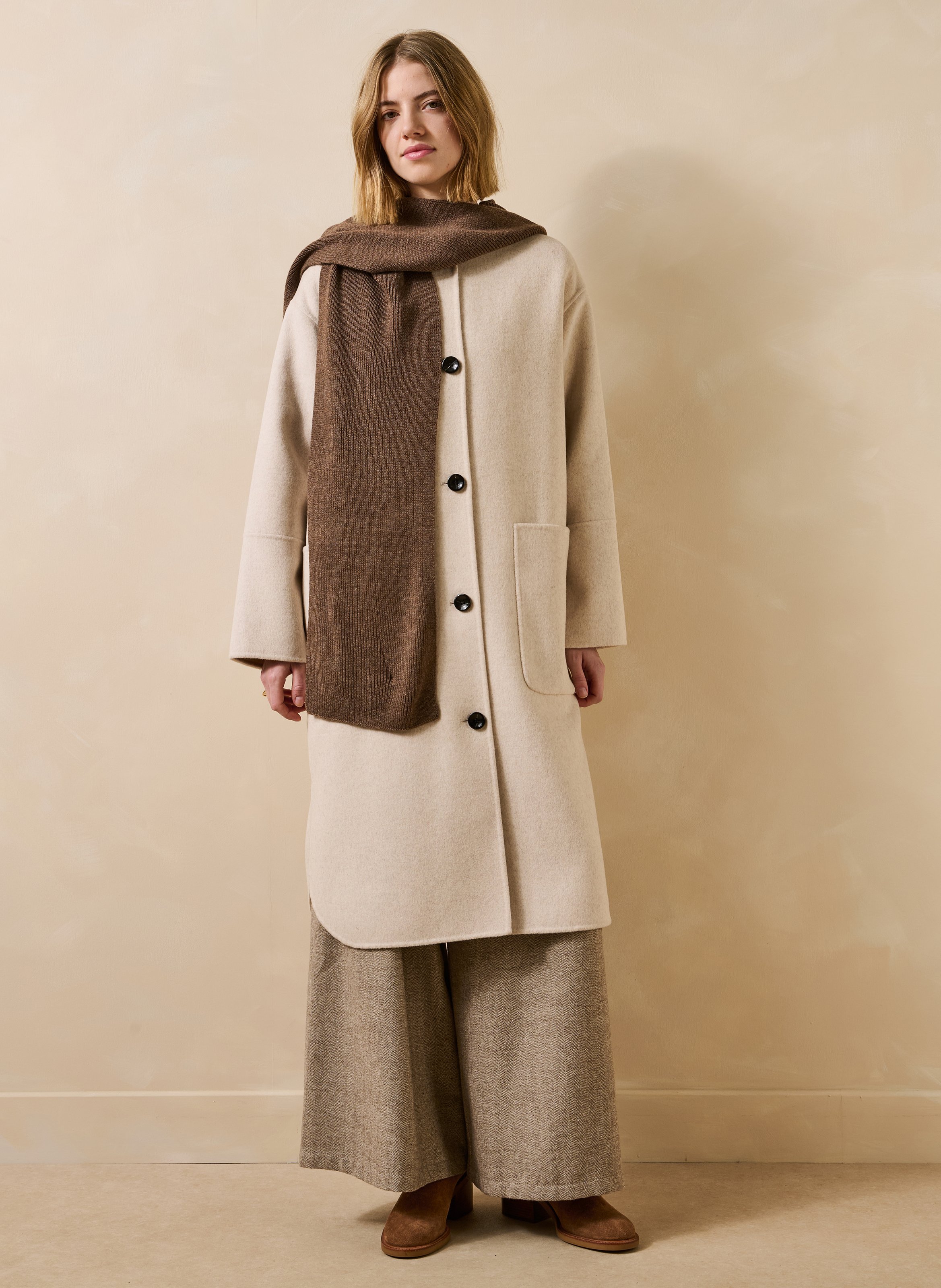 Scarf with solid hood LA FEE MARABOUTEE Brown