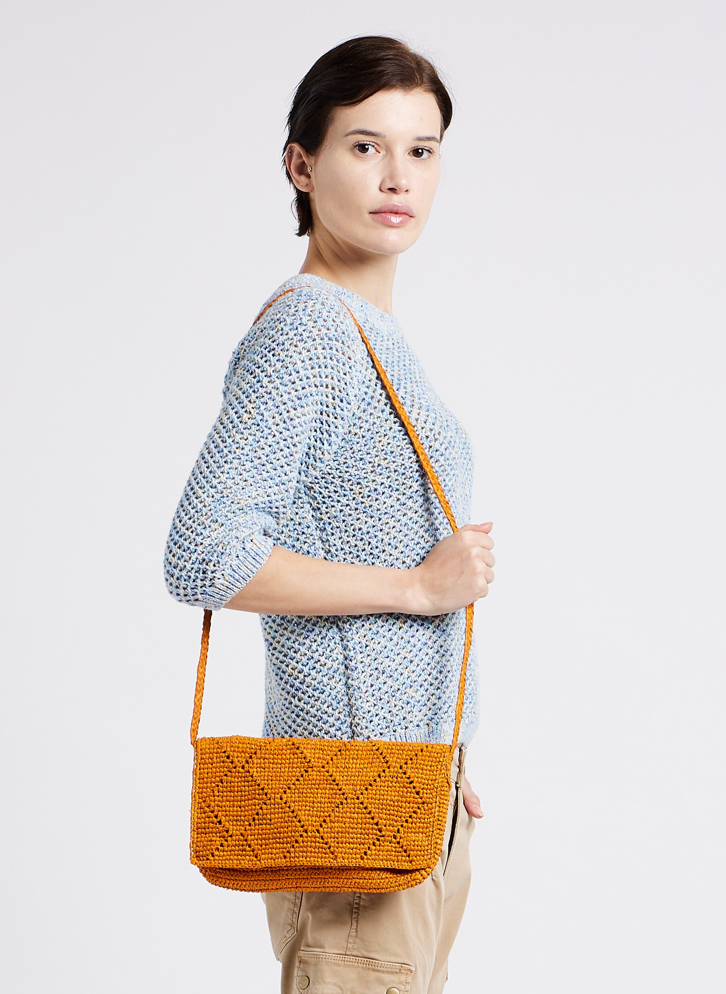 Schoudertas met gaatjespatroon van gevlochten raffia CAMALYA Geel