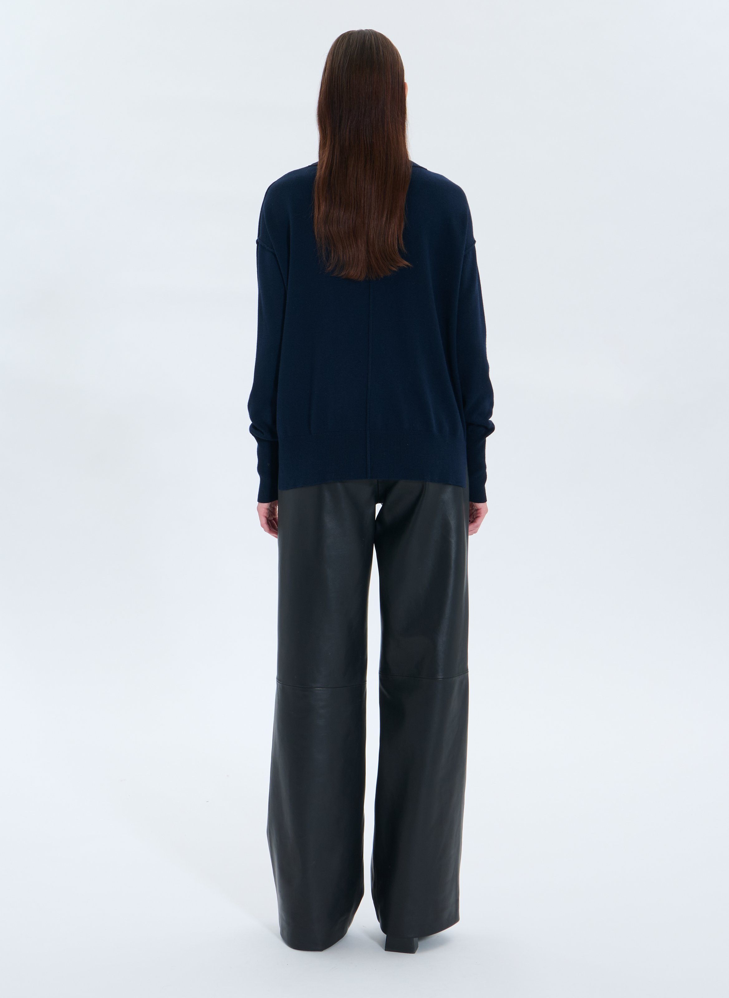 Pull ajusté col V ZAPA Bleu