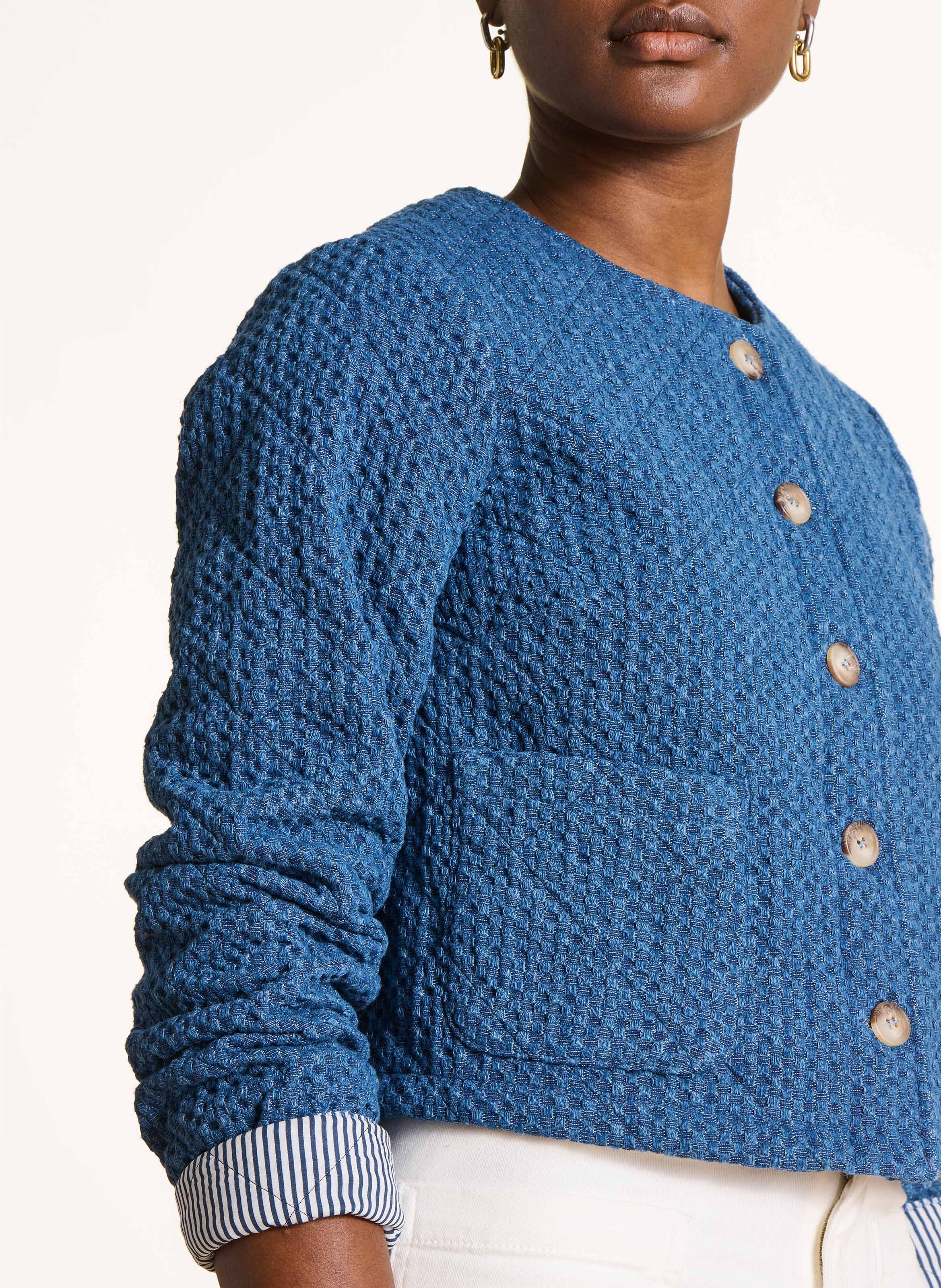 Kurze Jacke mit Rundhalsausschnitt LA FEE MARABOUTEE Blau