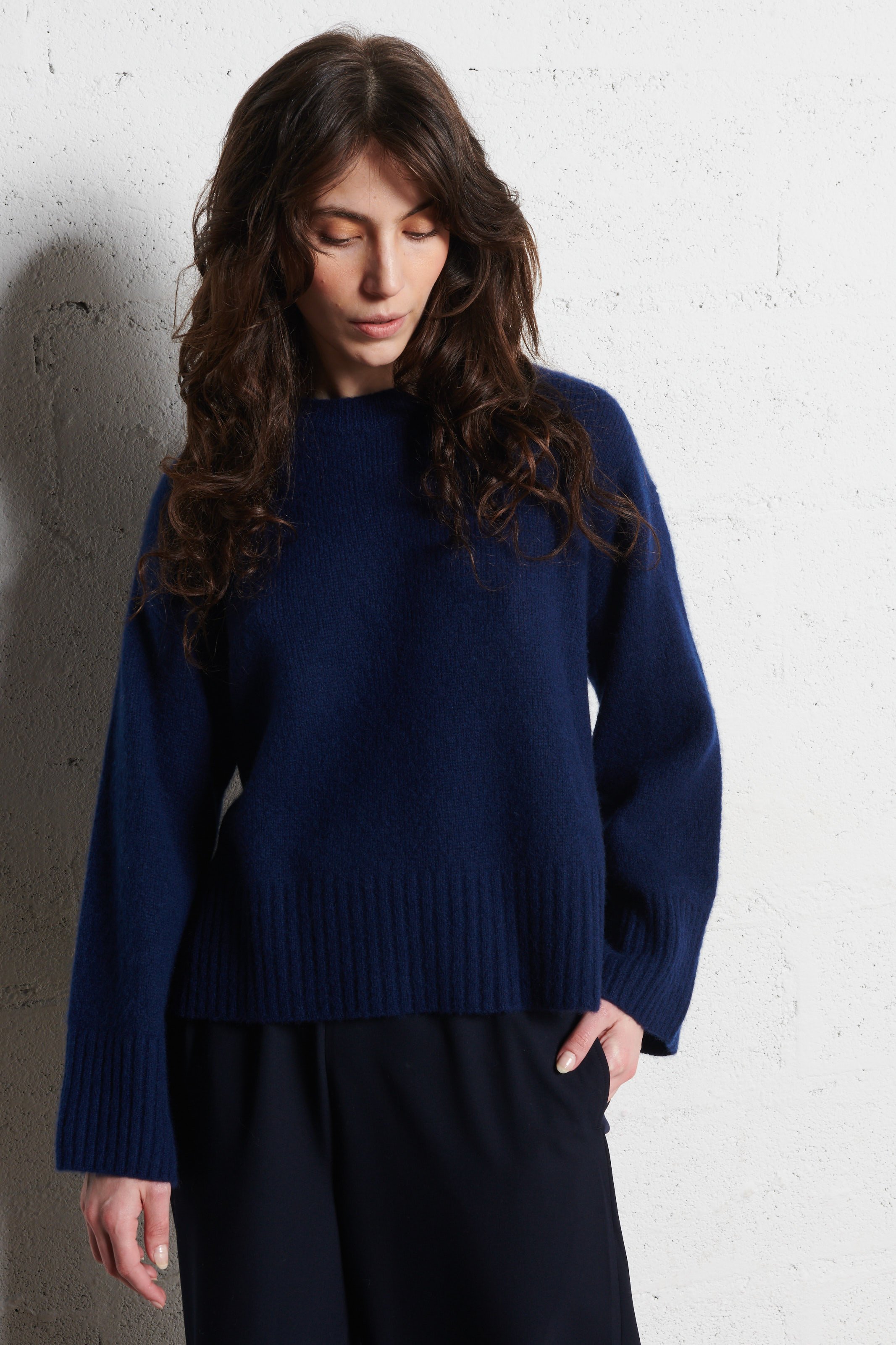 Pull ample col rond en cachemire et soie RUE DE TOKYO