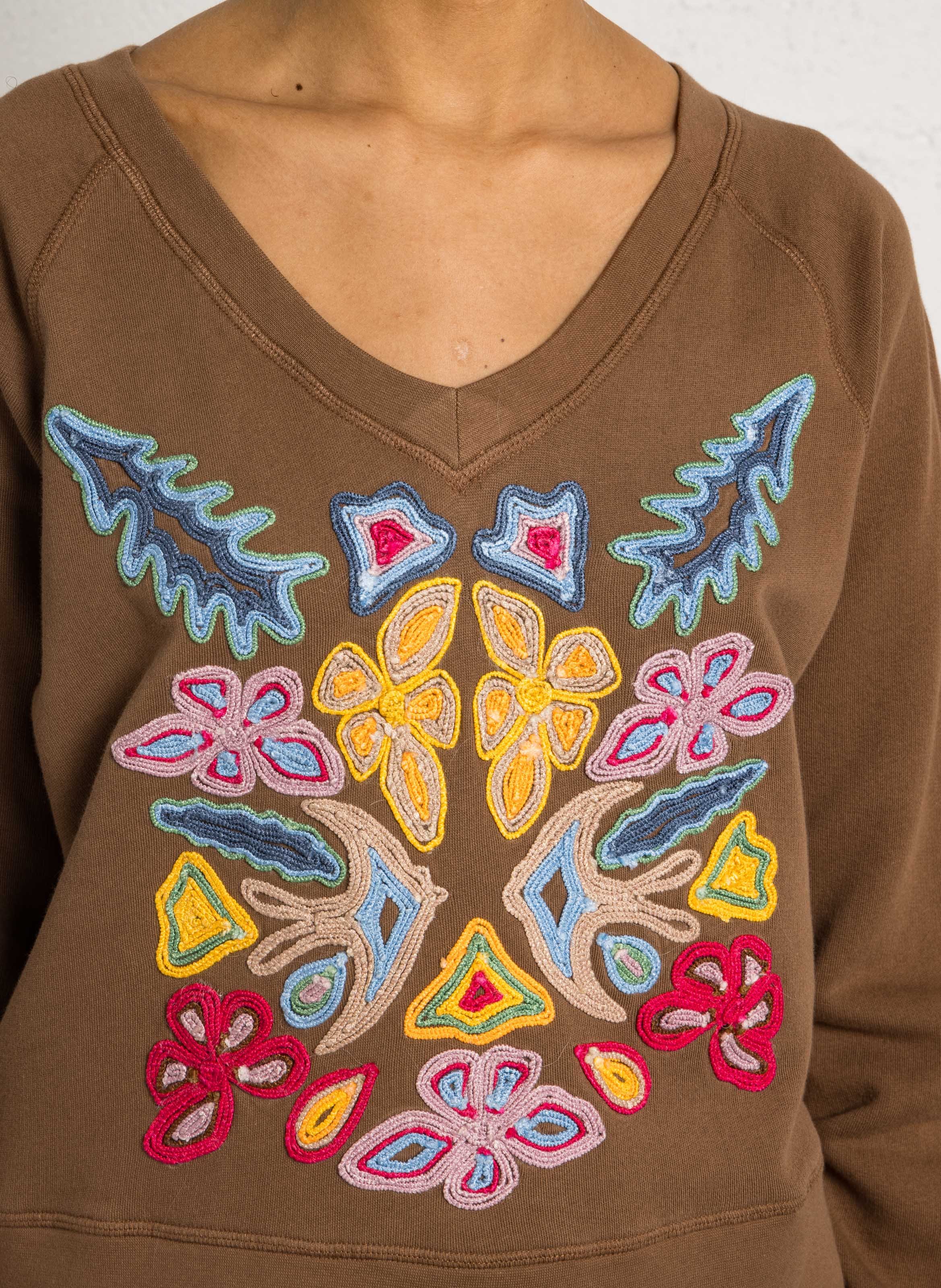 Sweatshirt aus Bio-Baumwolle mit V-Ausschnitt LEON & HARPER Braun