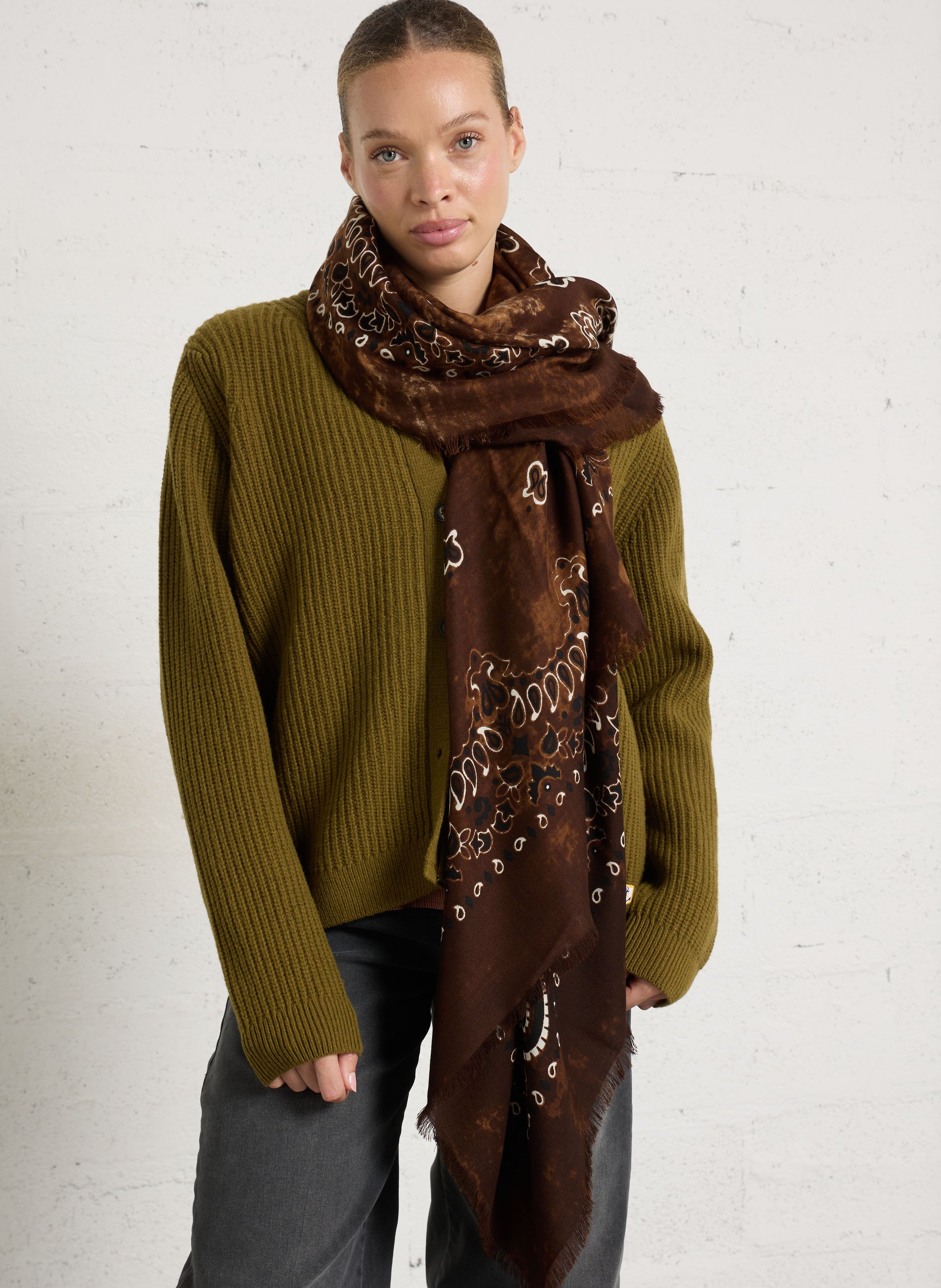 Printed wool scarf with fringes DESTIN