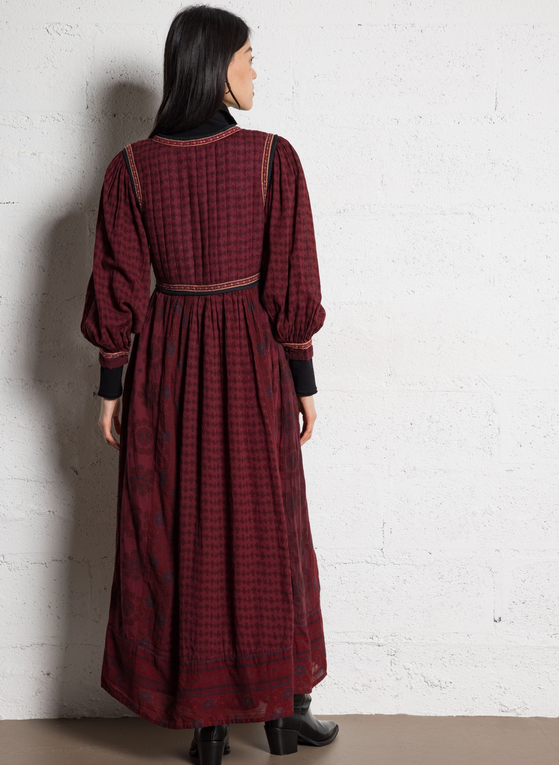 Long dress with Tunisian collar in floral pattern MAISON HOTEL Red