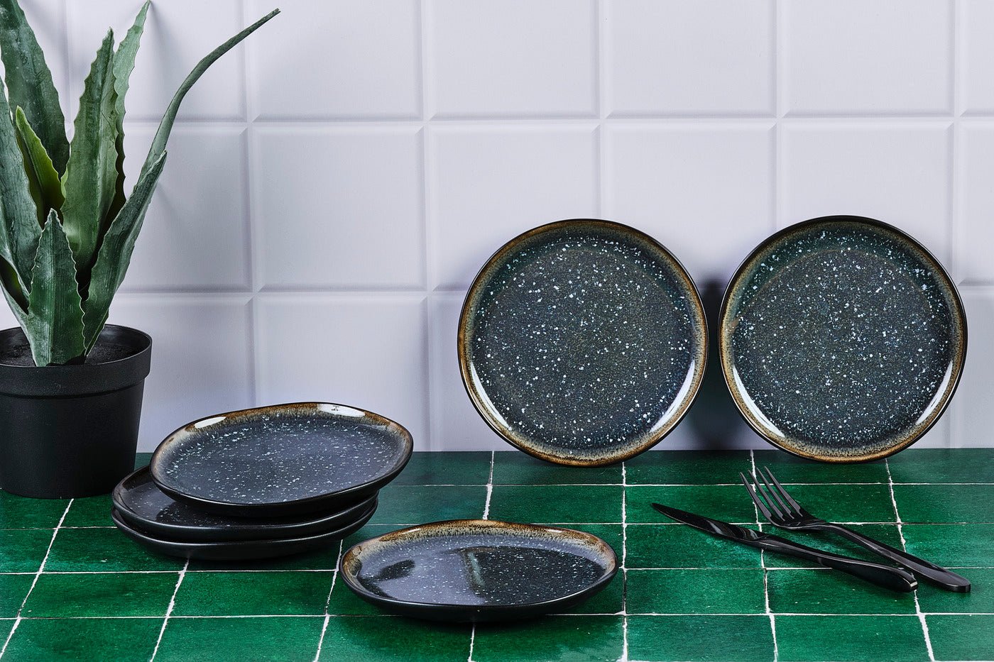 Iris Plate ø16cm - Set of 6 - Midnight Blue BJORN Blue