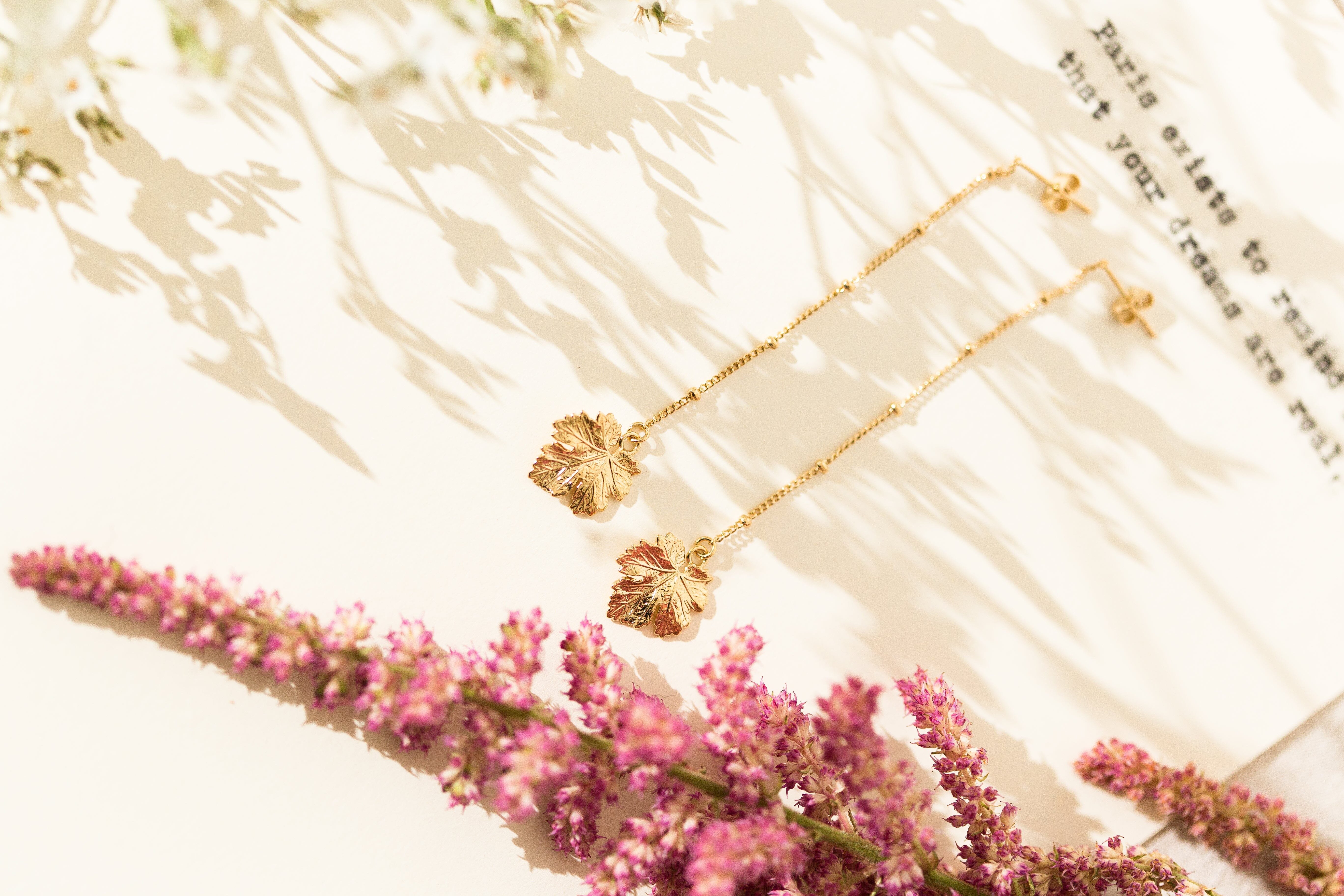 Silver-plated hanging leaf earrings MONSIEUR SIMONE Golden