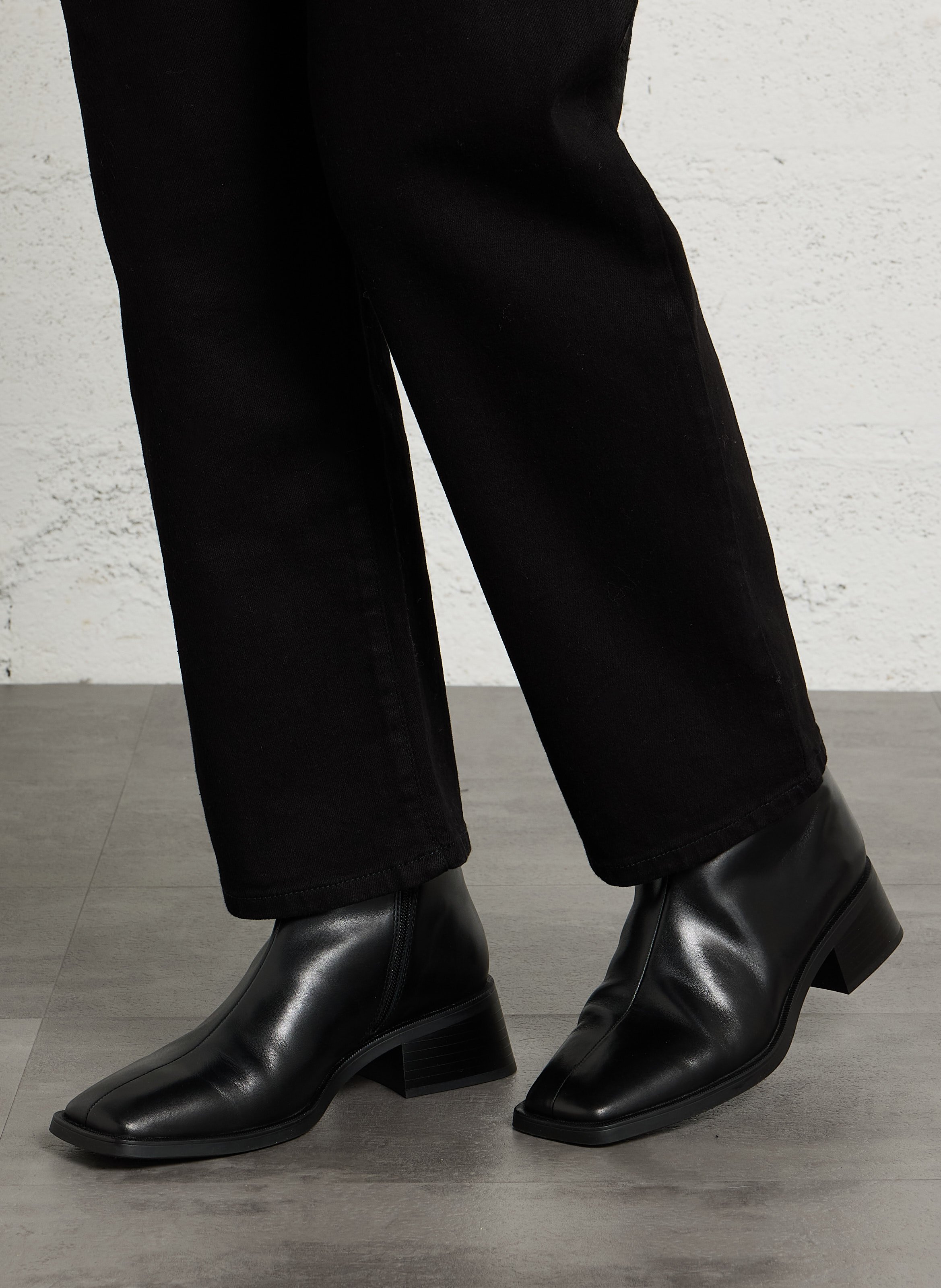 Bottines bout carré en cuir  VAGABOND Noir