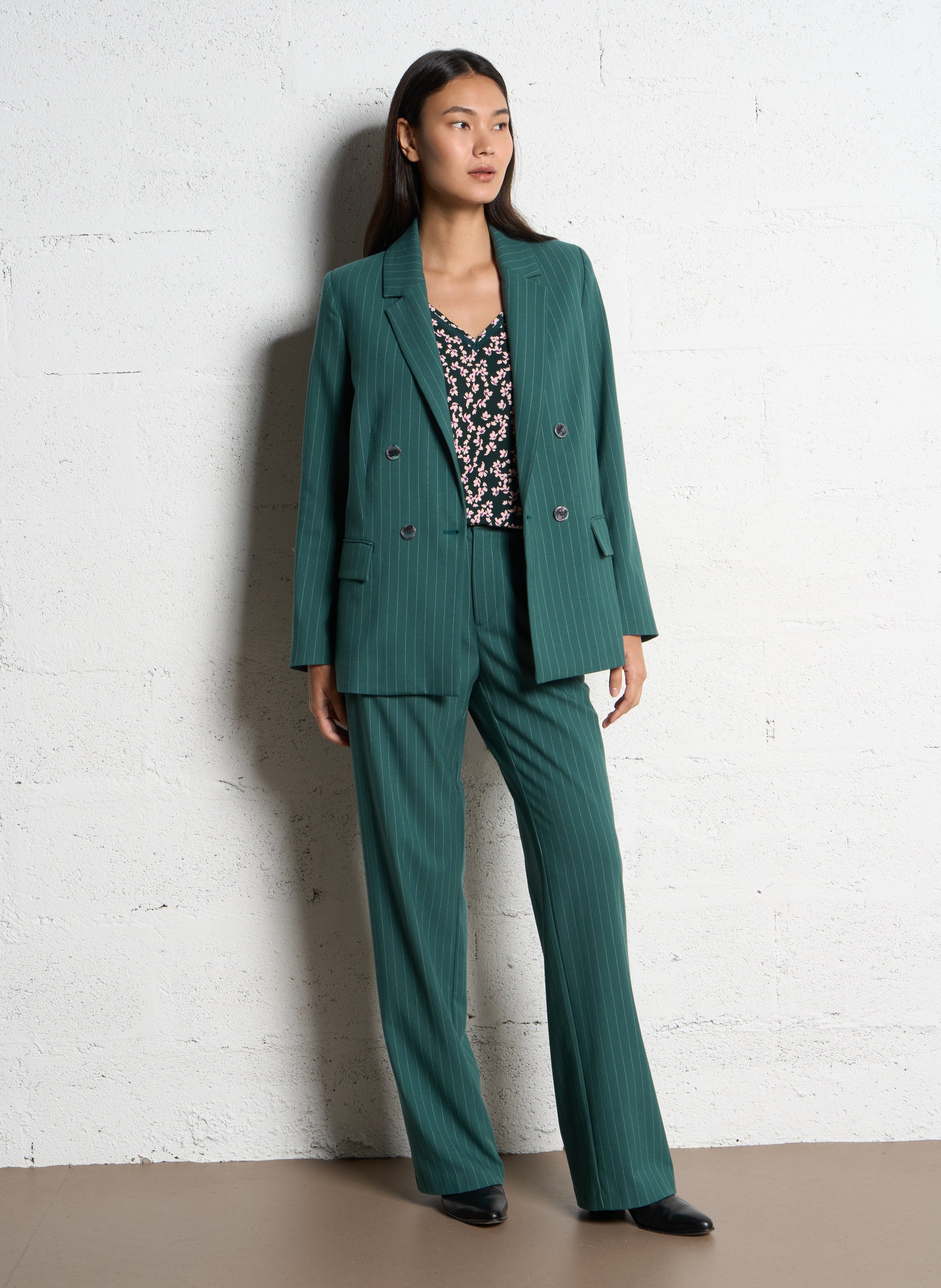 Straight tailored blazer with pinstripes ONE STEP Green