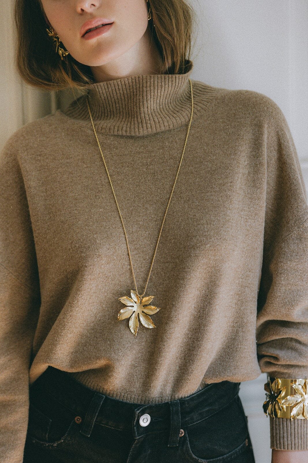 AGLAÉ - Long silver-plated flower necklace MONSIEUR SIMONE Golden